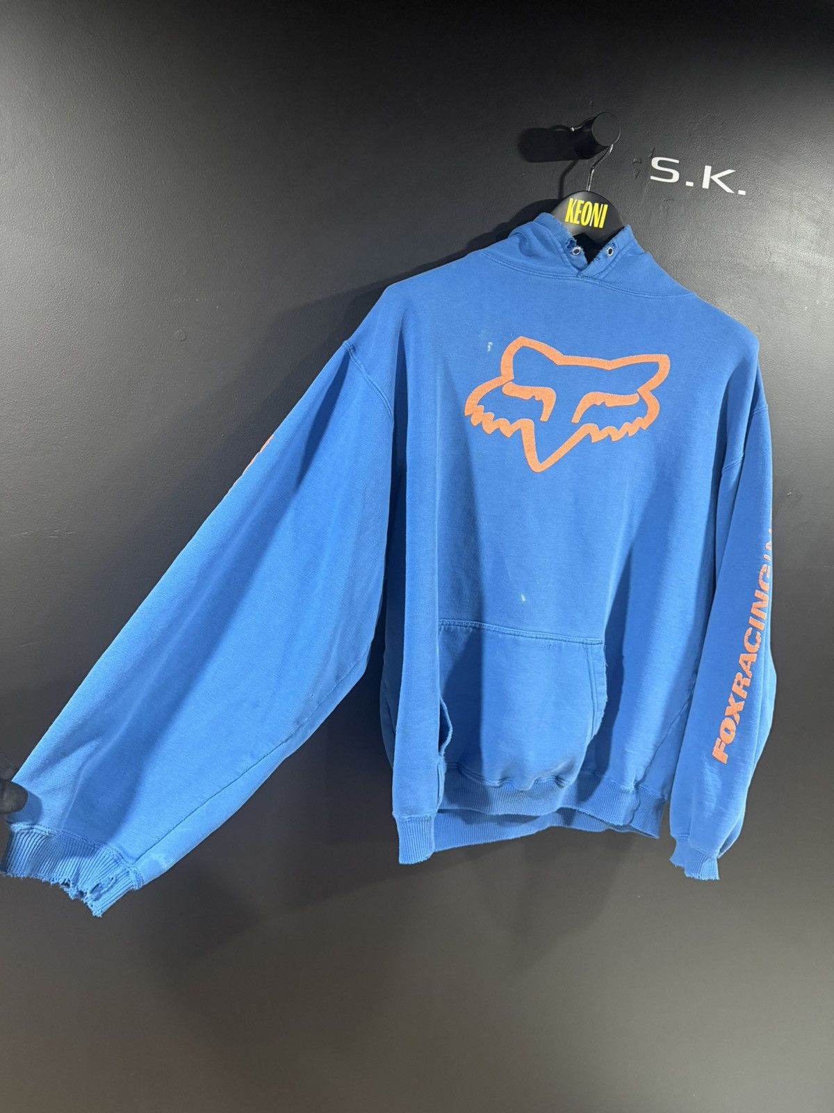 Vintage 2000s Y2K Vintage Fox Racing Faded Distress Grunge Hoodie L Size US L / EU 52-54 / 3 - 6 Thumbnail