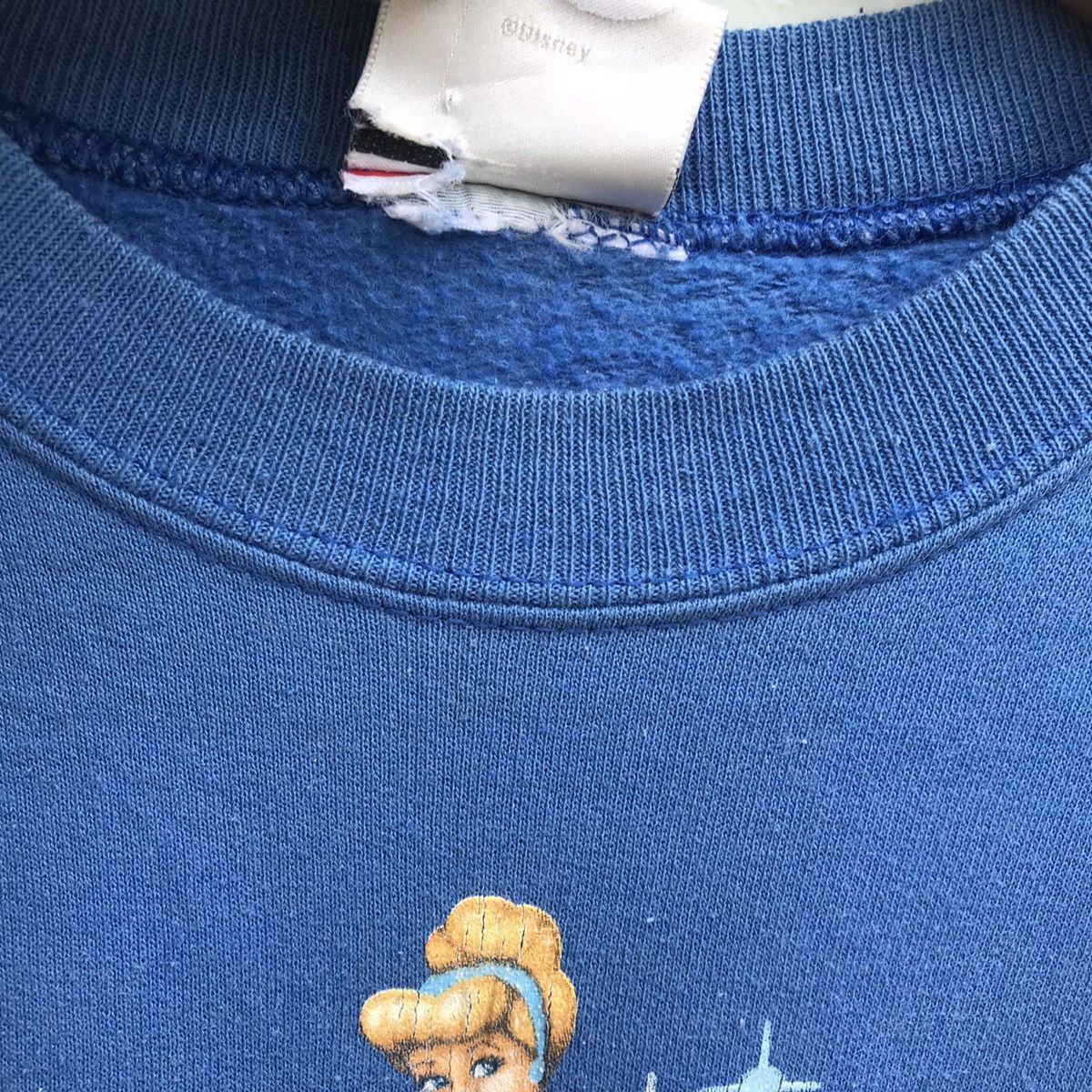 Disney Princess Graphic logo disney crewneck sweater Size US S / EU 44-46 / 1 - 9 Thumbnail