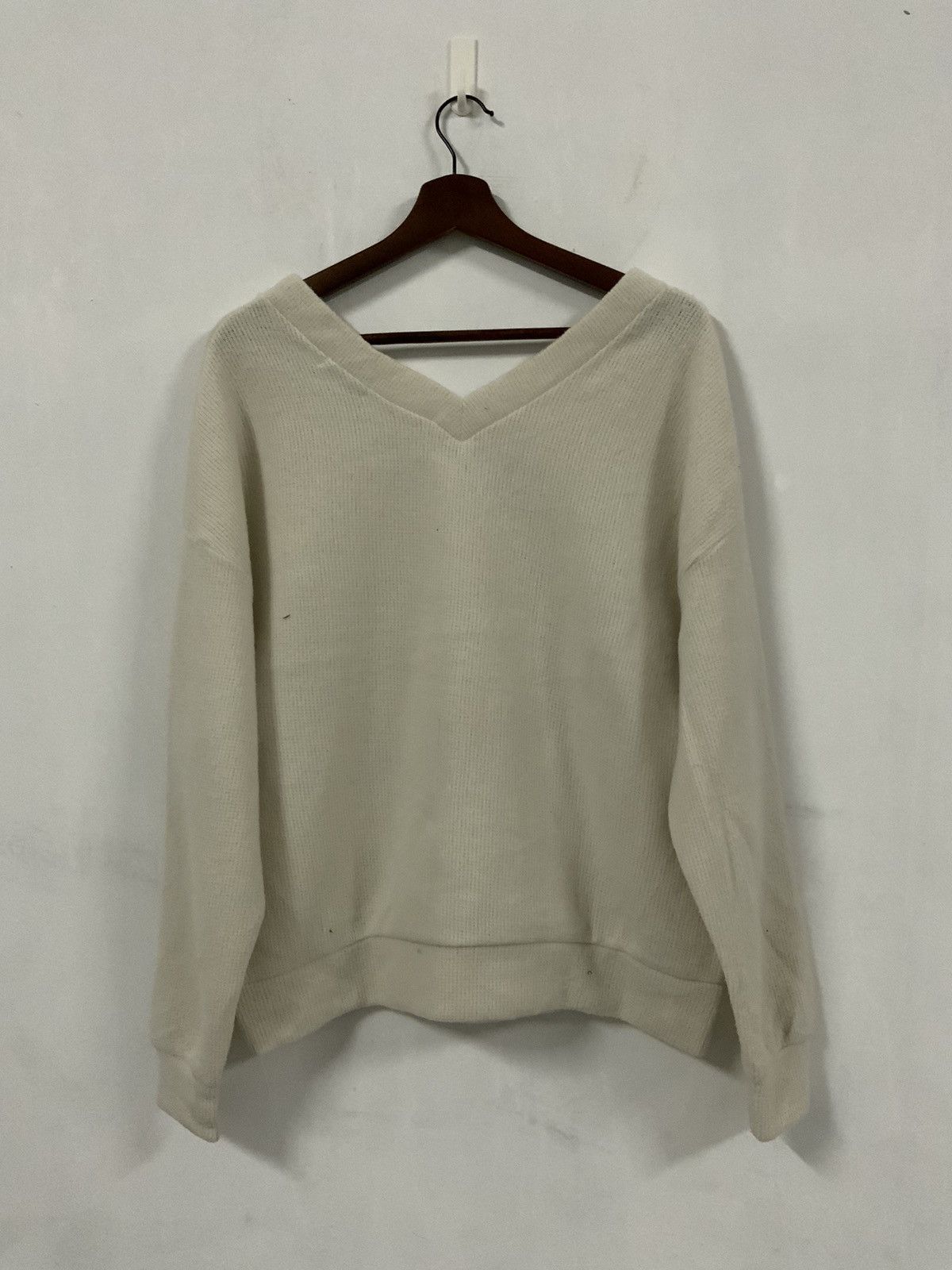 Japanese Brand ANAP White V collar Knit Sweater Size US M / EU 48-50 / 2 - 2 Thumbnail