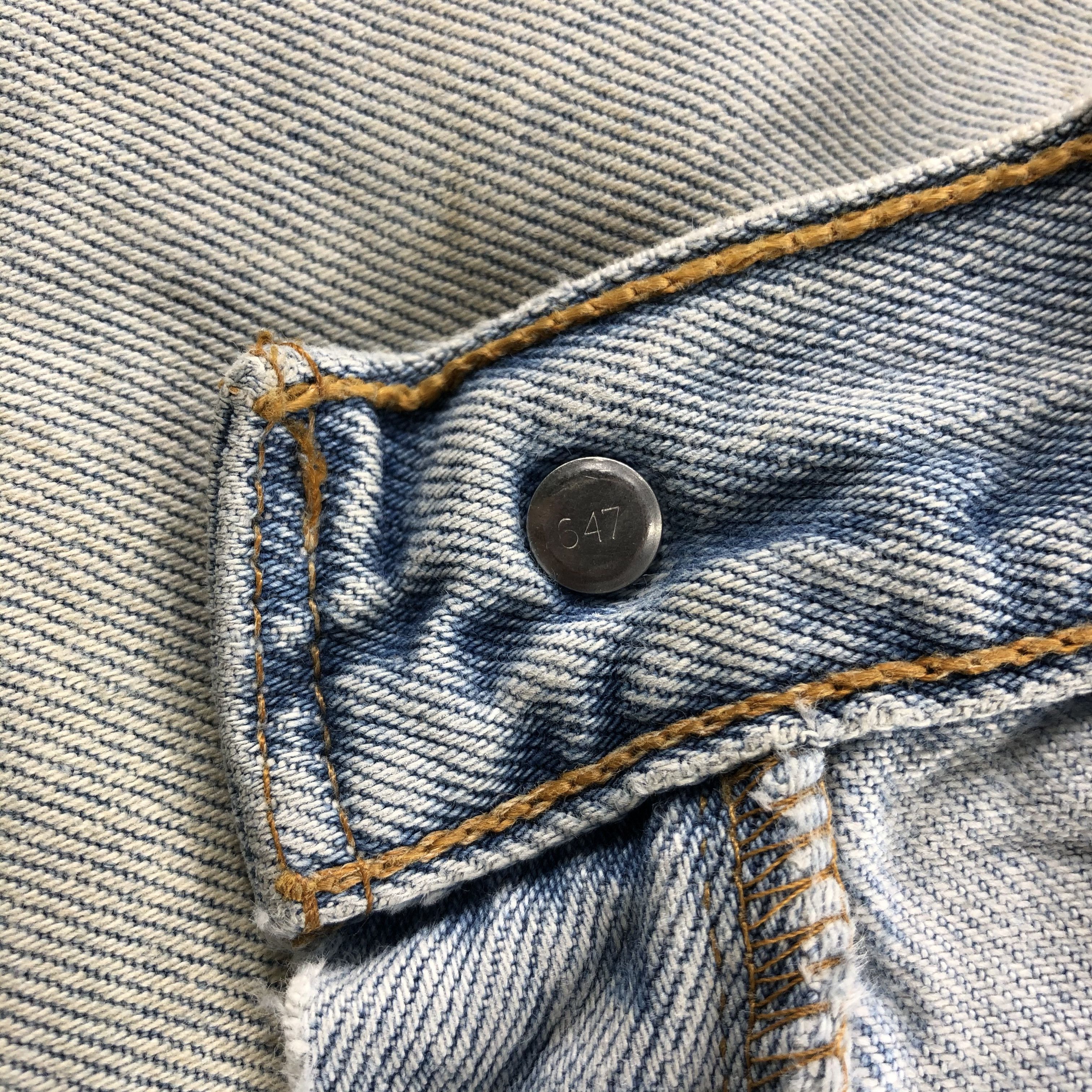 Levi's Vintage 90s Levi's 501 Jeans Dirty Light wash Denim KJ791 Size US 34 / EU 50 - 13 Thumbnail
