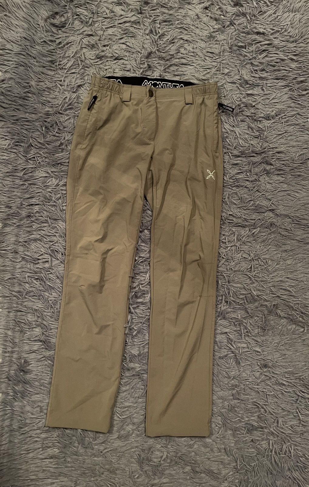 Montura gorpcore style trekking outdoor pants