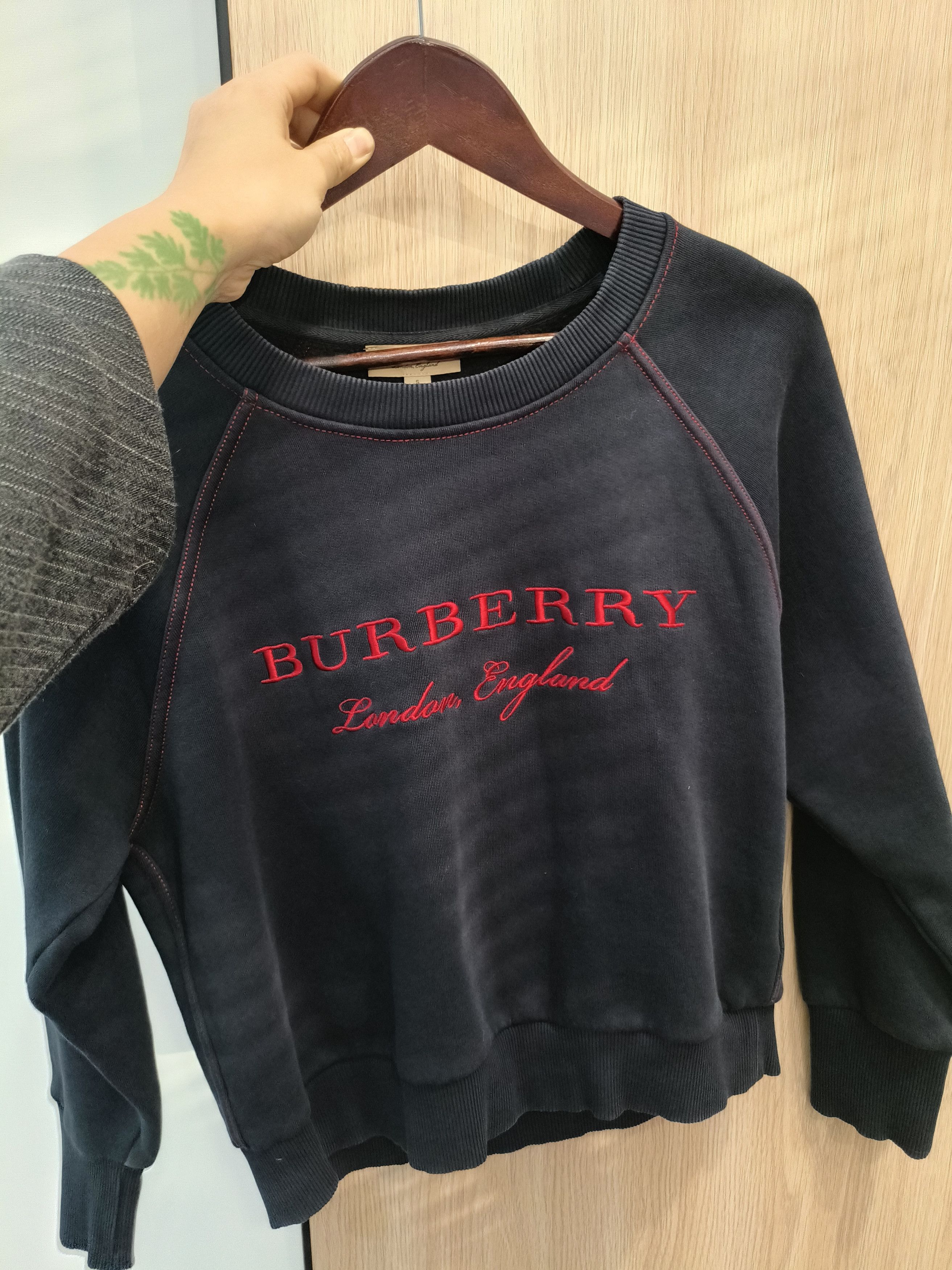 Burberry Burberry Navy Logo Embroidered Cotton Sweatshirt (Size S) Size US S / EU 44-46 / 1 - 13 Thumbnail