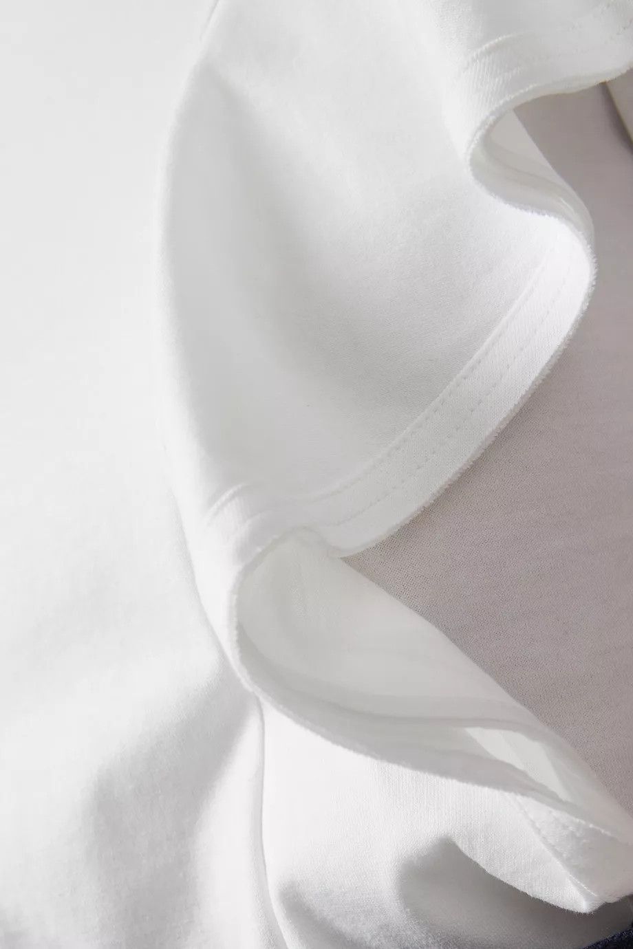 Chloe o1y0825 Short Sleeves T-Shirt in White Size S / US 4 / IT 40 - 4 Thumbnail