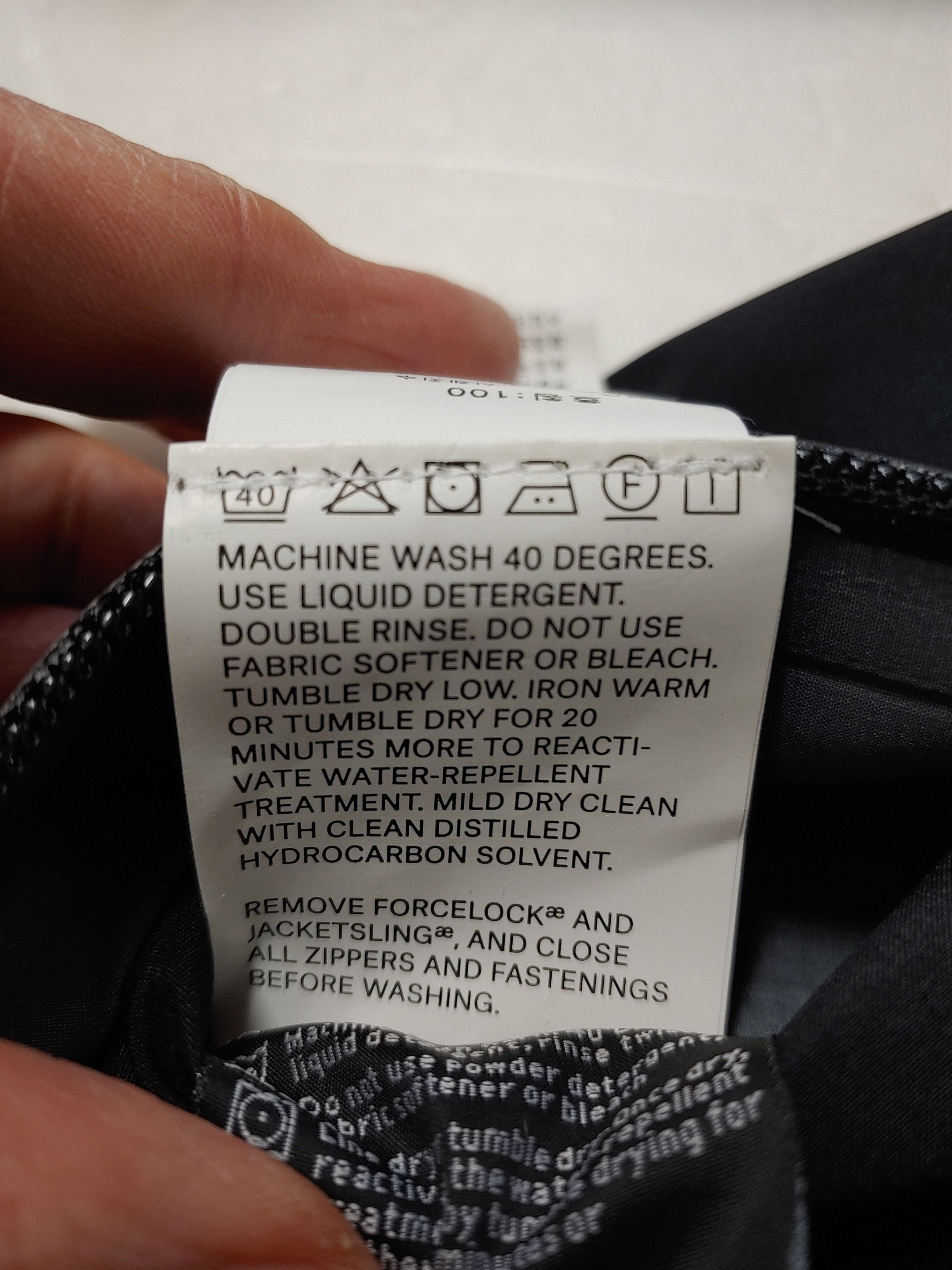 Acronym J1A-GTKR Size US M / EU 48-50 / 2 - 9 Thumbnail