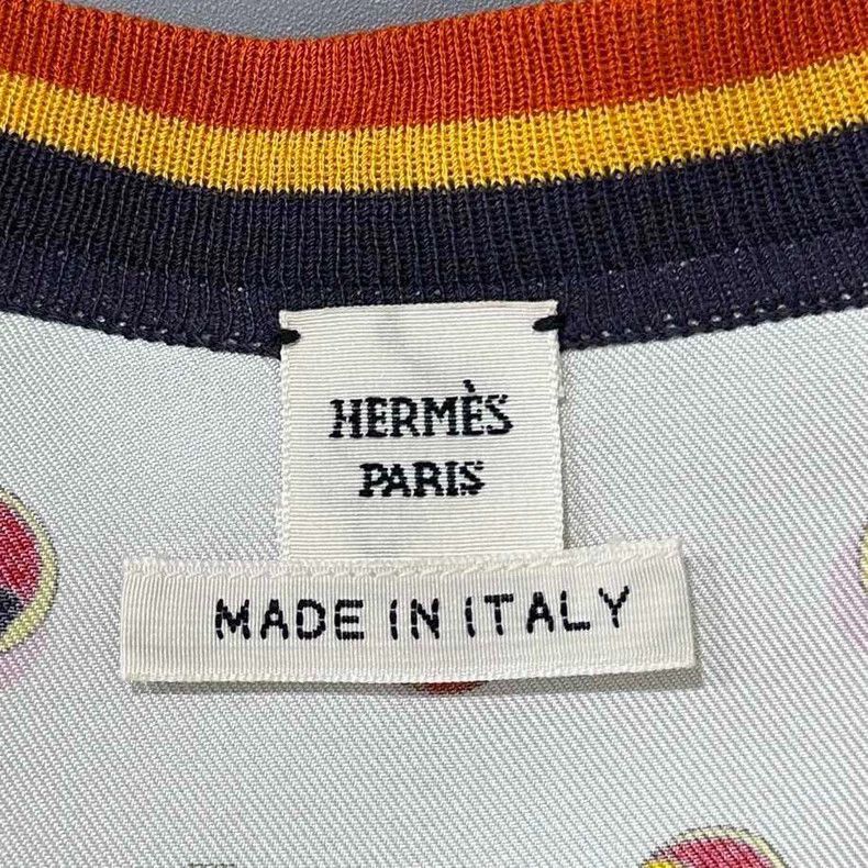 Hermes Silk Shirt with Bow Tie Detail-2506 Size XS / US 0-2 / IT 36-38 - 4 Thumbnail