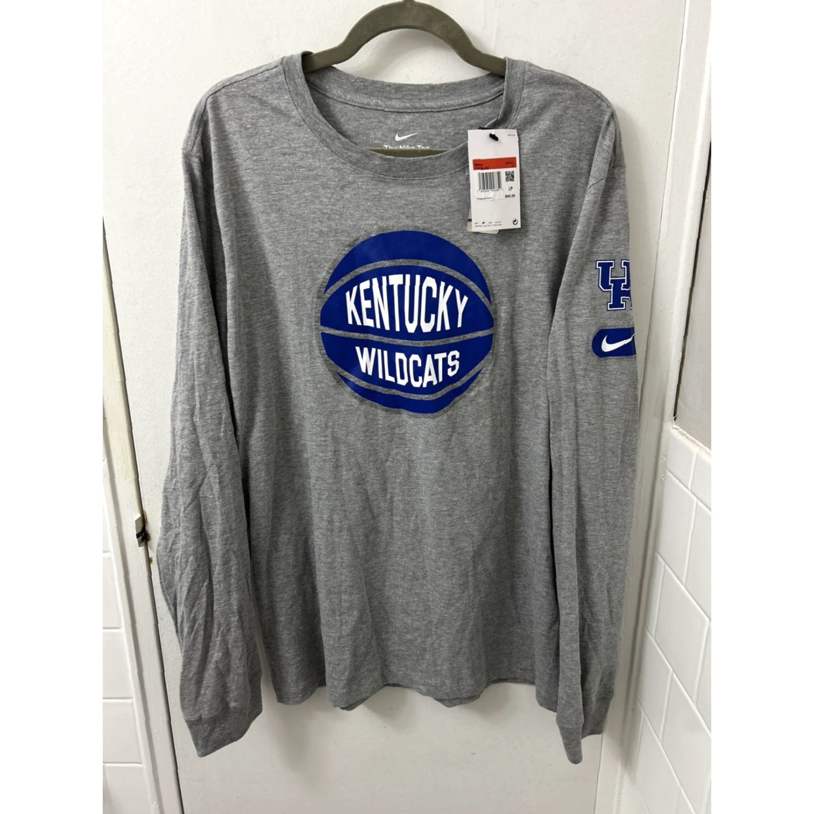 Nike Nike Kentucky Wildcats Shirt Mens L Gray L/S Crew Neck UK Swoosh Logo NWT College Football Basketball Size US L / EU 52-54 / 3 - 2 Thumbnail