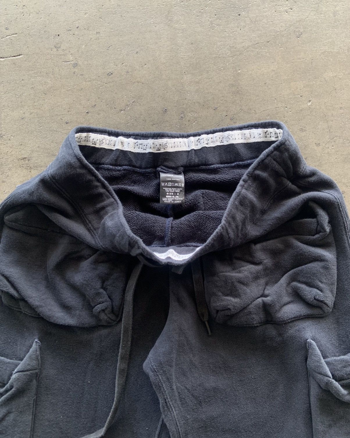 Number (N)ine Number (N)ine 6-Pocket Cargo Sweatpants Size US 30 / EU 46 - 3 Thumbnail