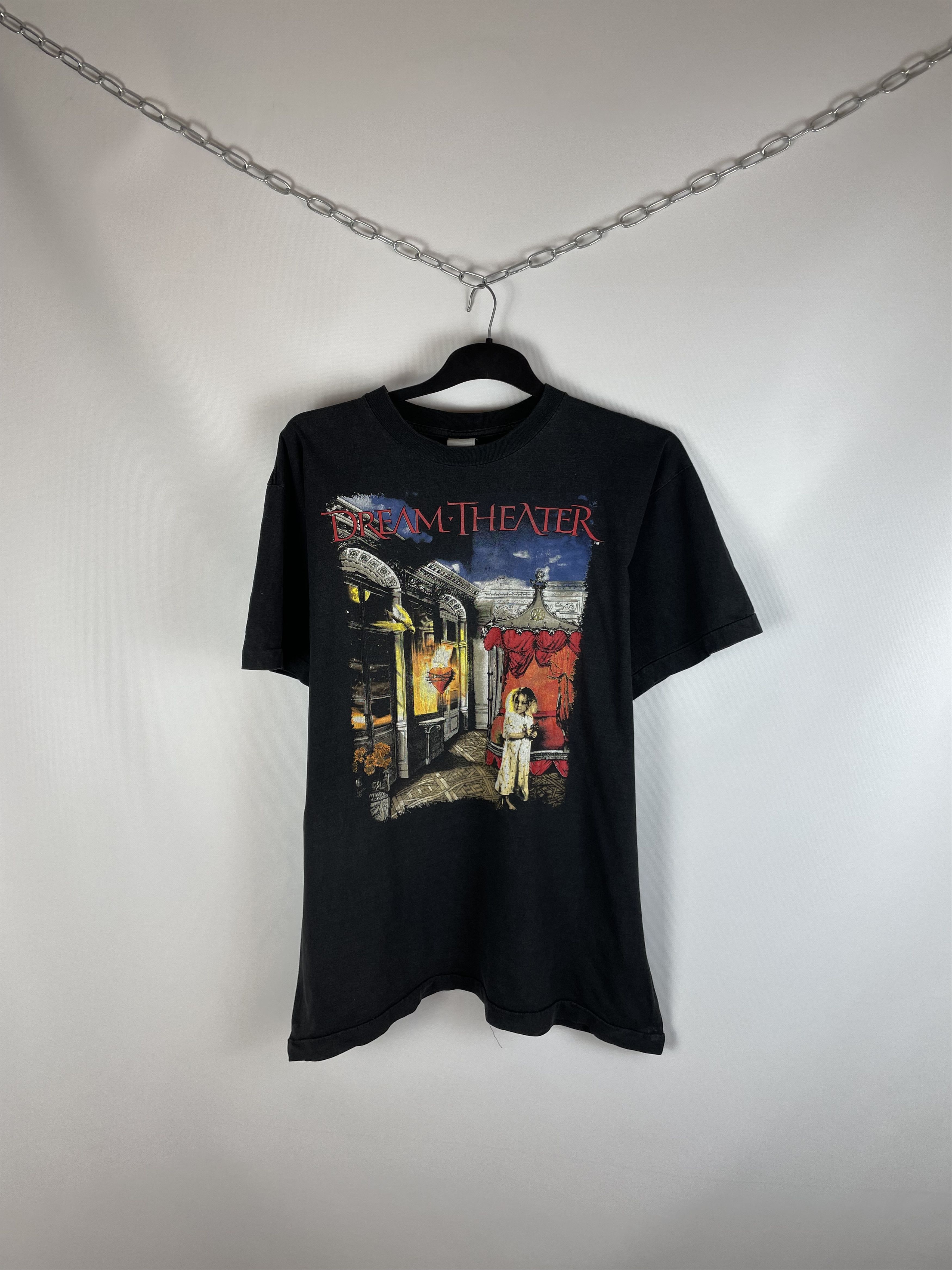 Band Tees DREAM THEATER ‘IMAGES AND WORDS ALBUM’ VINTAGE RARE Size US XL / EU 56 / 4 - 1 Thumbnail