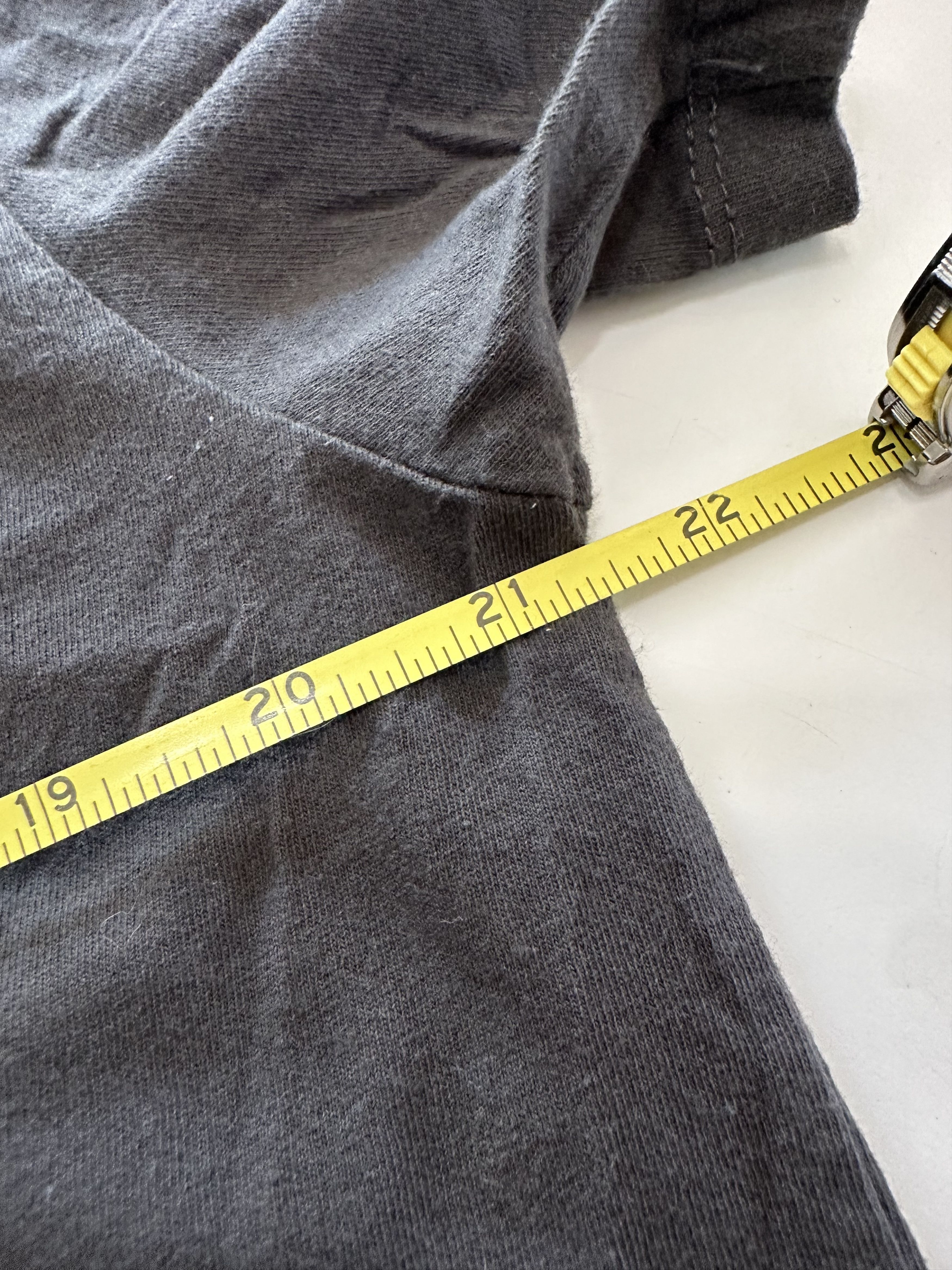 Old Navy Old Navy Nirvana Graphic T-shirt Large Dark Gray Yellow Band Size US L / EU 52-54 / 3 - 5 Thumbnail