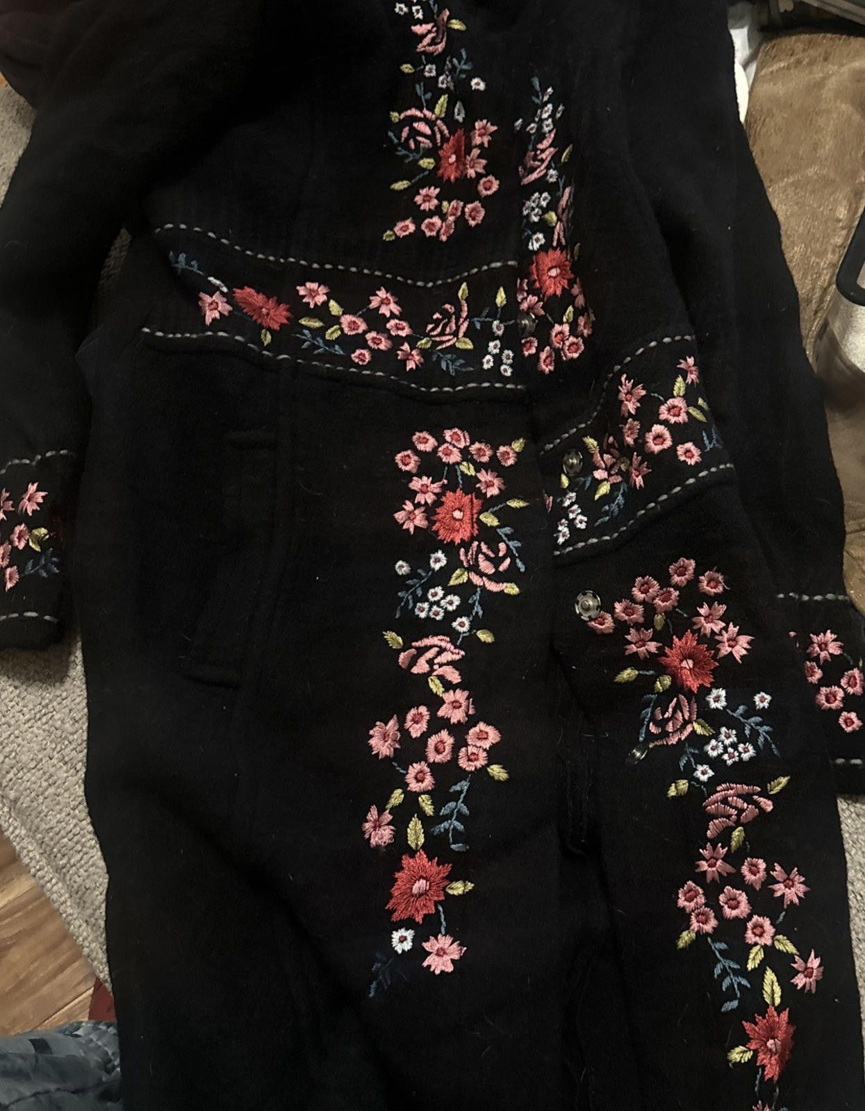 Neiman Marcus Neiman Marcus Cashmere Black Embroidered Jacket SzS Size S / US 4 / IT 40 - 5 Thumbnail