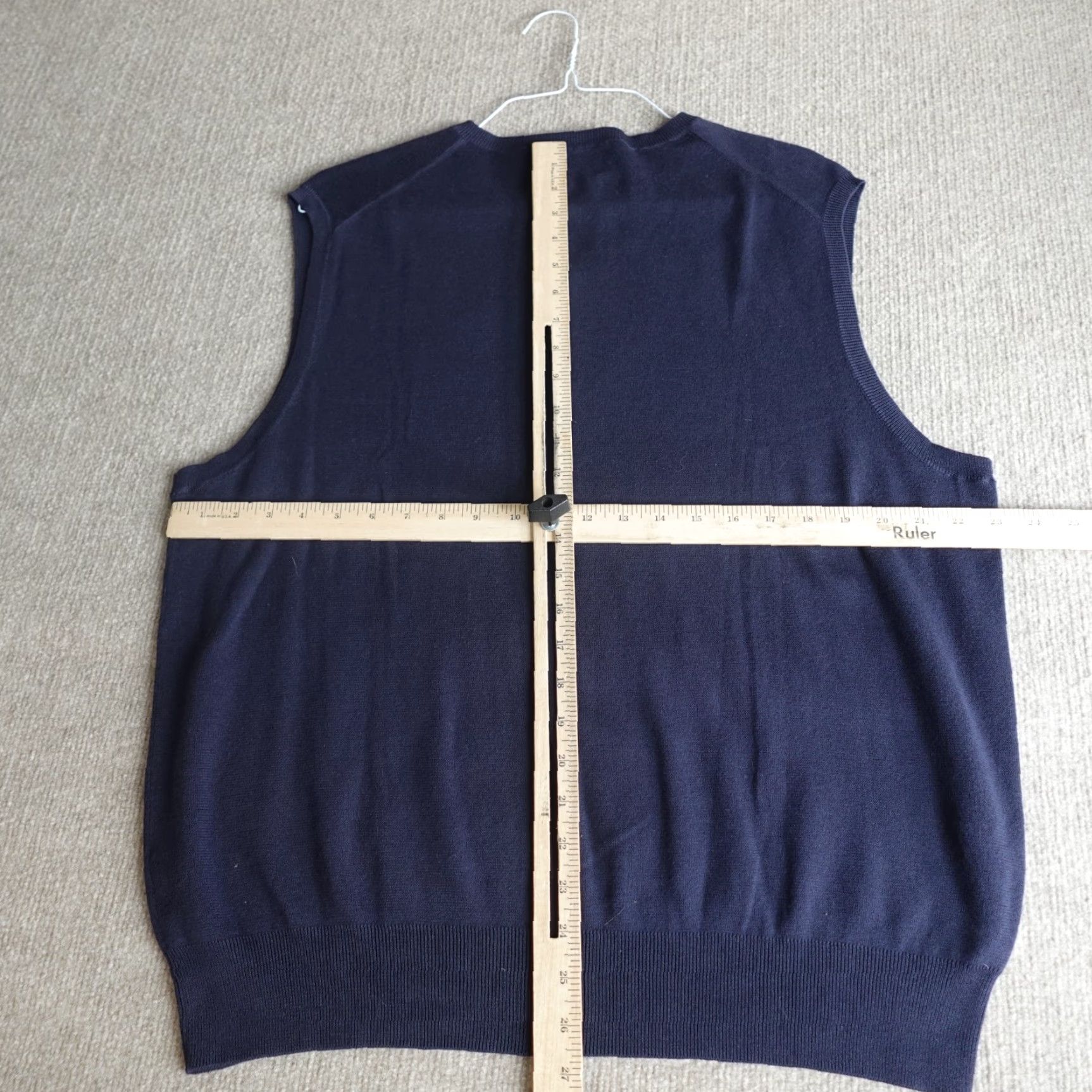 Polo Ralph Lauren Polo Ralph Lauren Sweater Vest 2XL Blue Solid V-Neck 100% Cotton Mens Vest Knit Sleeveless Polo Ralph Lauren Size US XXL / EU 58 / 5 - 3 Thumbnail