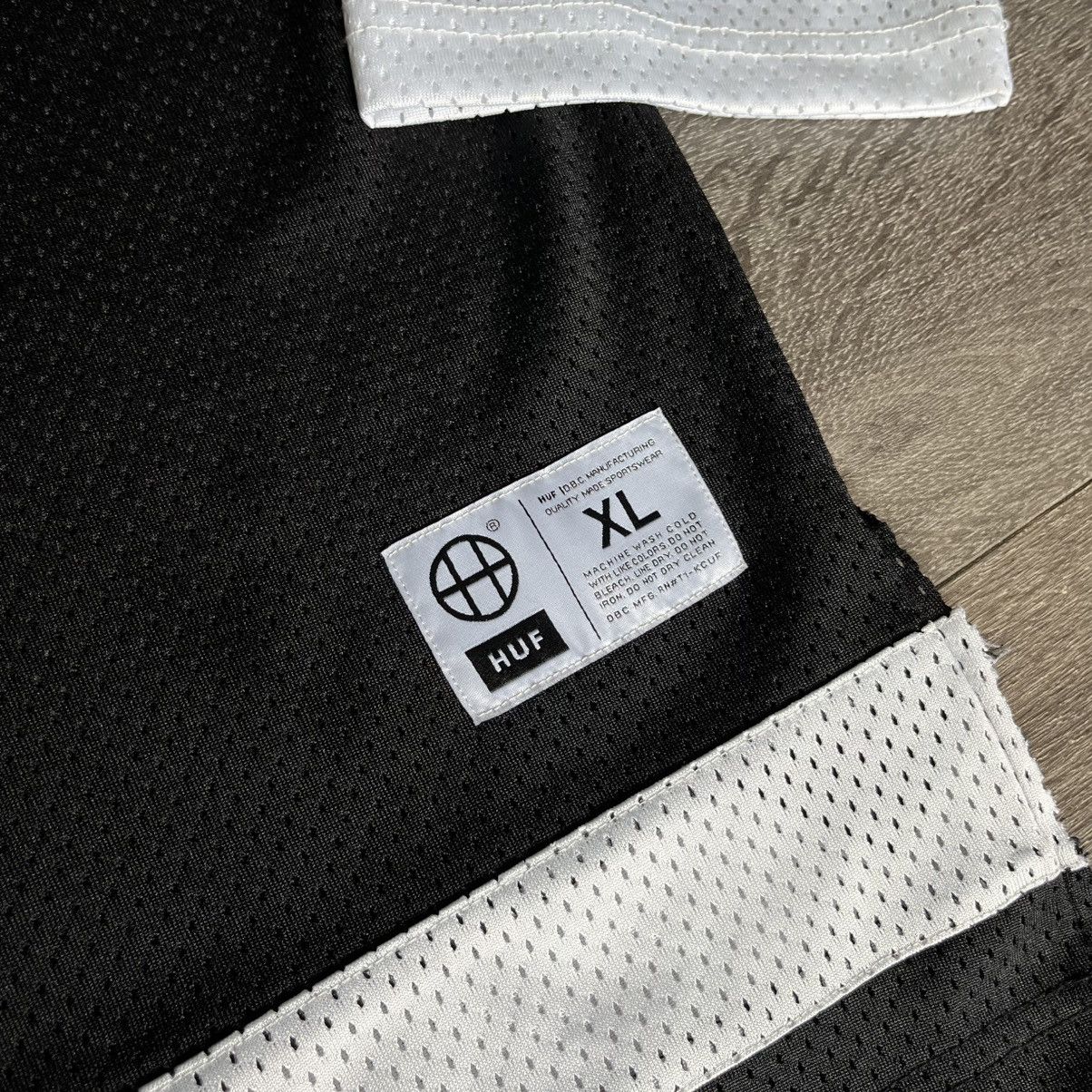 Huf × Vintage HUF Worldwide Fulton Arch Embroidered Logo Hockey Jersey Size US XL / EU 56 / 4 - 6 Thumbnail