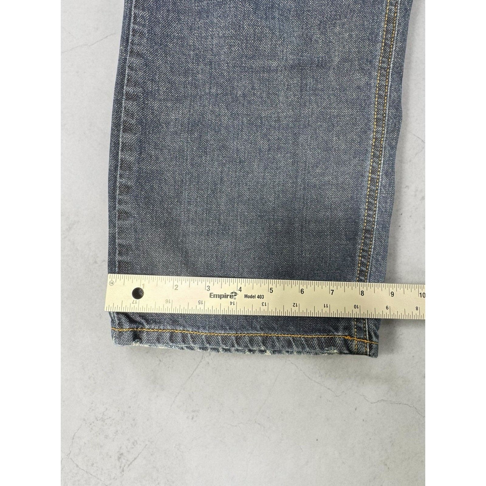 Hugo Boss Hugo Boss Alabama Jeans Mens 36x32 Blue Denim Straight Fit Size US 36 / EU 52 - 3 Thumbnail
