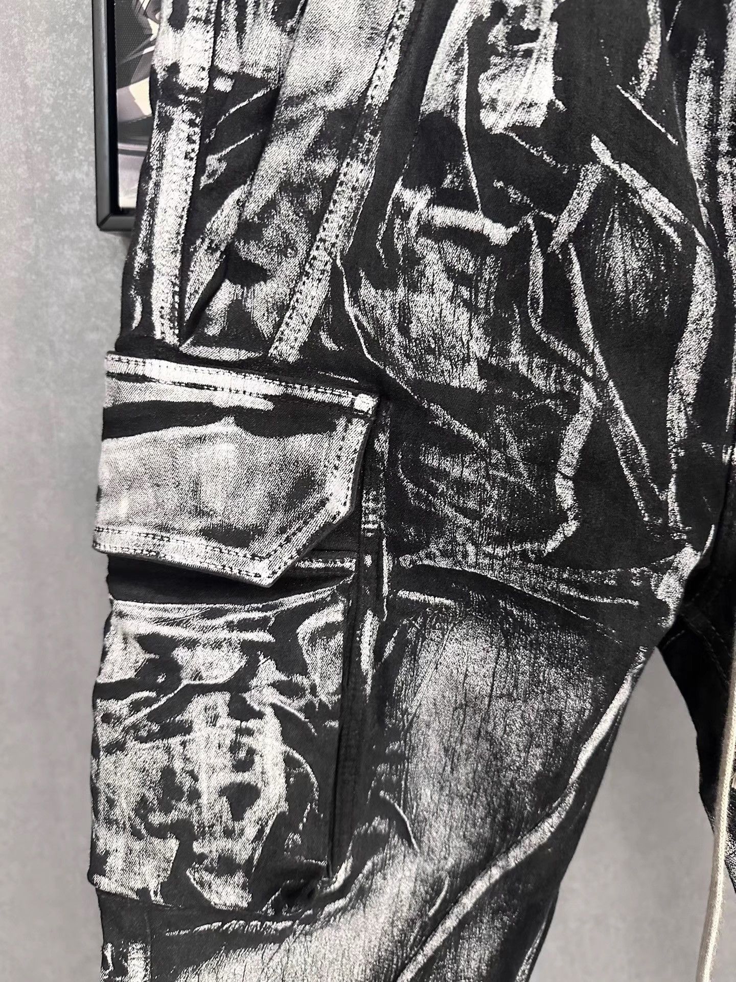Rick Owens Rick Owens Waxed Bullet Cargo Pants K34 Size US 35 - 3 Thumbnail