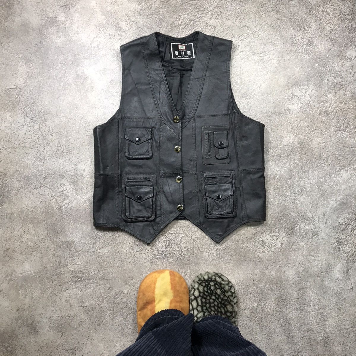 VINTAGE Y2K LEATHER VEST JAPAN CASUAL STREETWEAR 90s