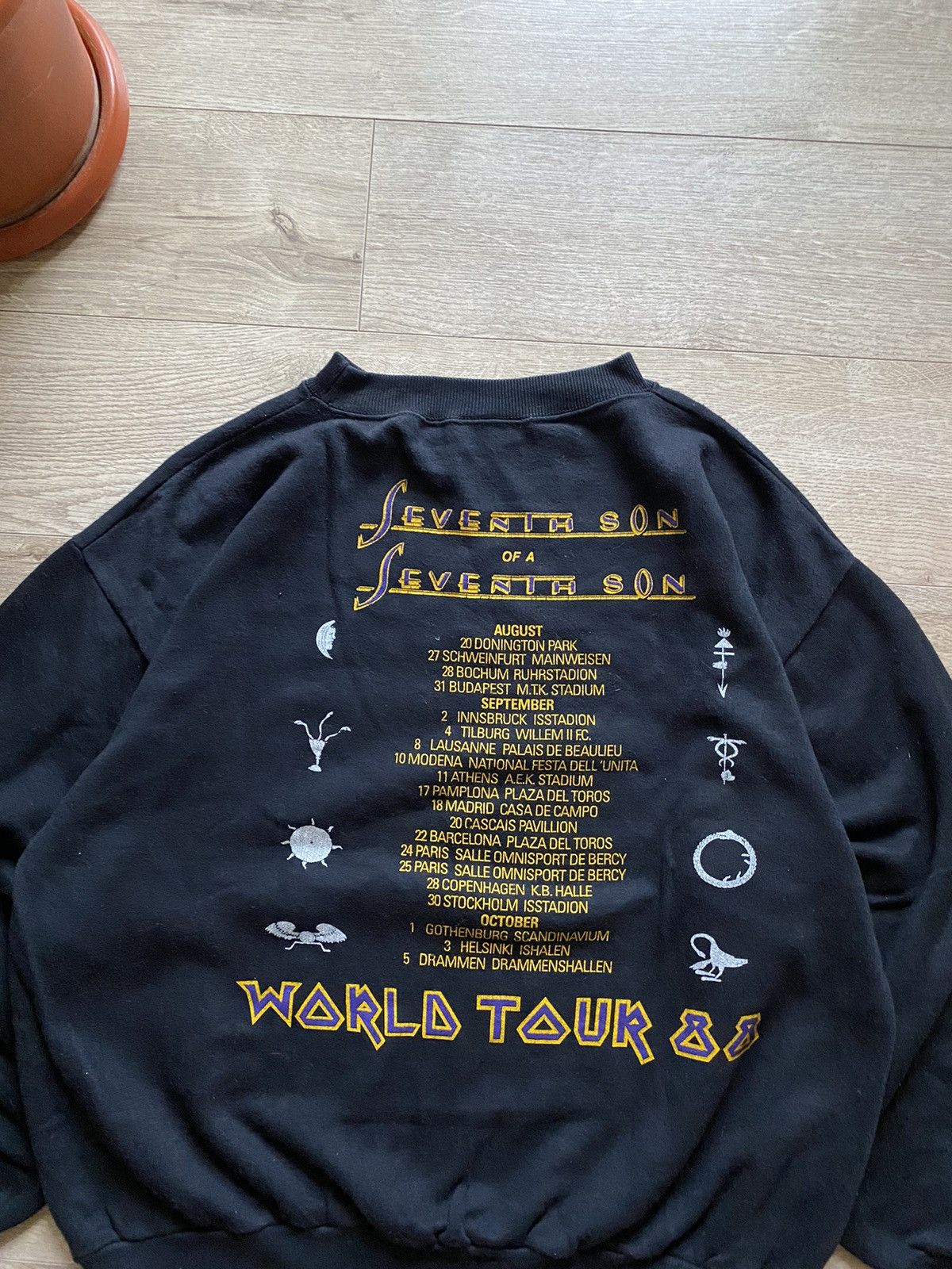 Iron Maiden × Vintage vintage 1988 Iron Maiden Seventh Son world tour crewneck Size US M / EU 48-50 / 2 - 7 Thumbnail