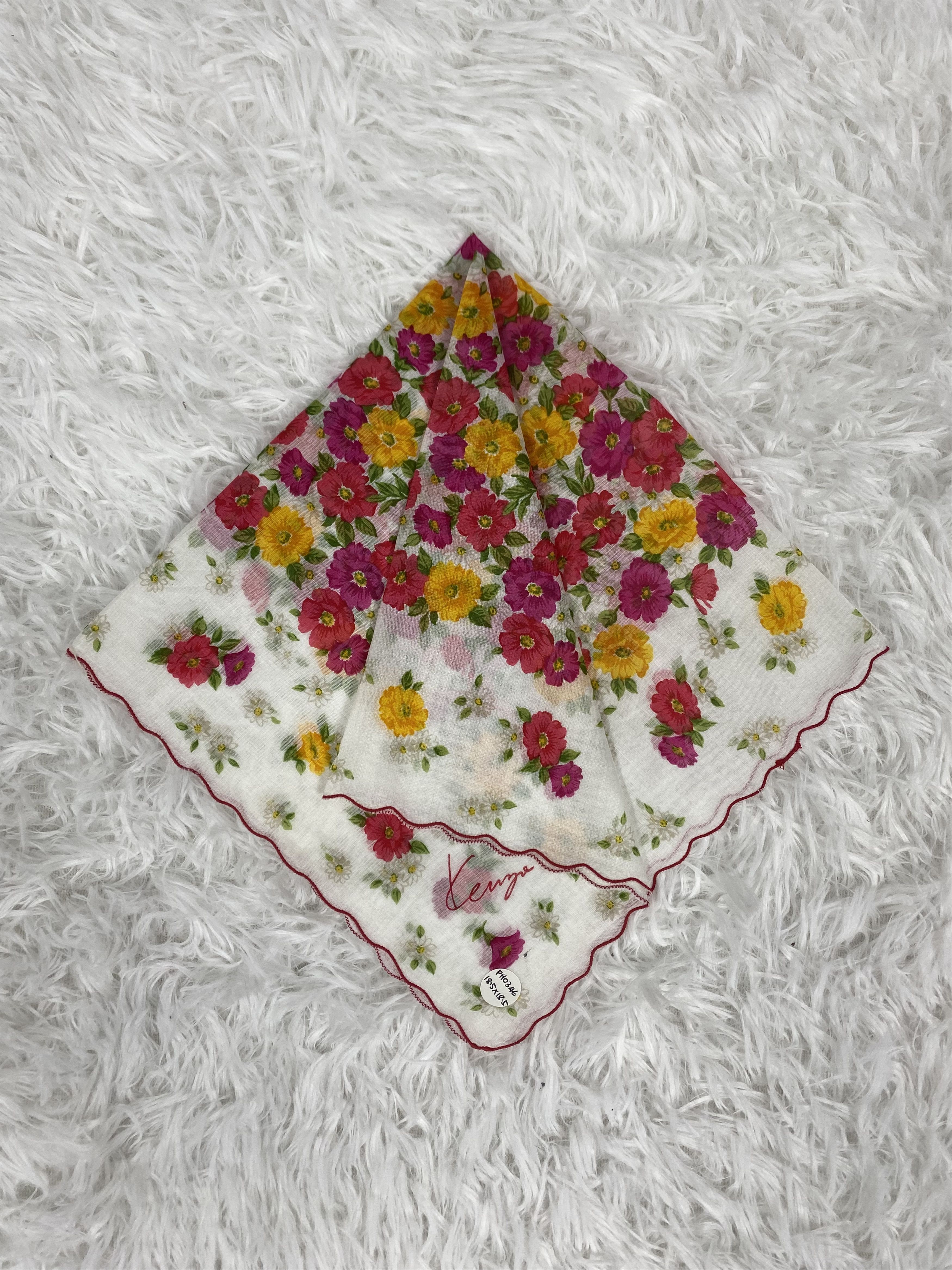 Kenzo Vintage Kenzo Handkerchief Neckerchief PH0346 Size ONE SIZE - 1 Thumbnail