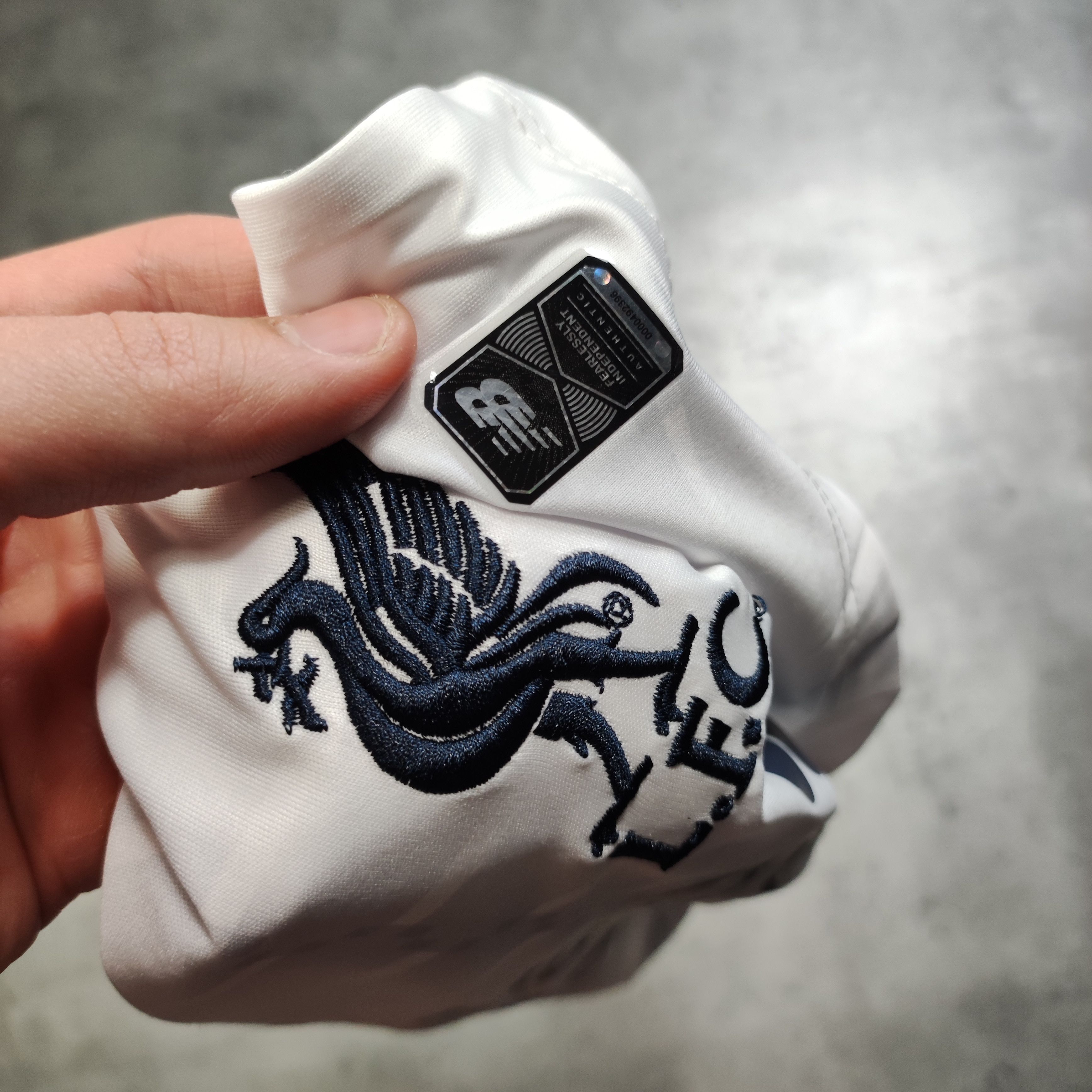 Vintage RARE 2019/20 Liverpool FC #10 Mane Away NewBalance Jersey Size US XL / EU 56 / 4 - 6 Thumbnail