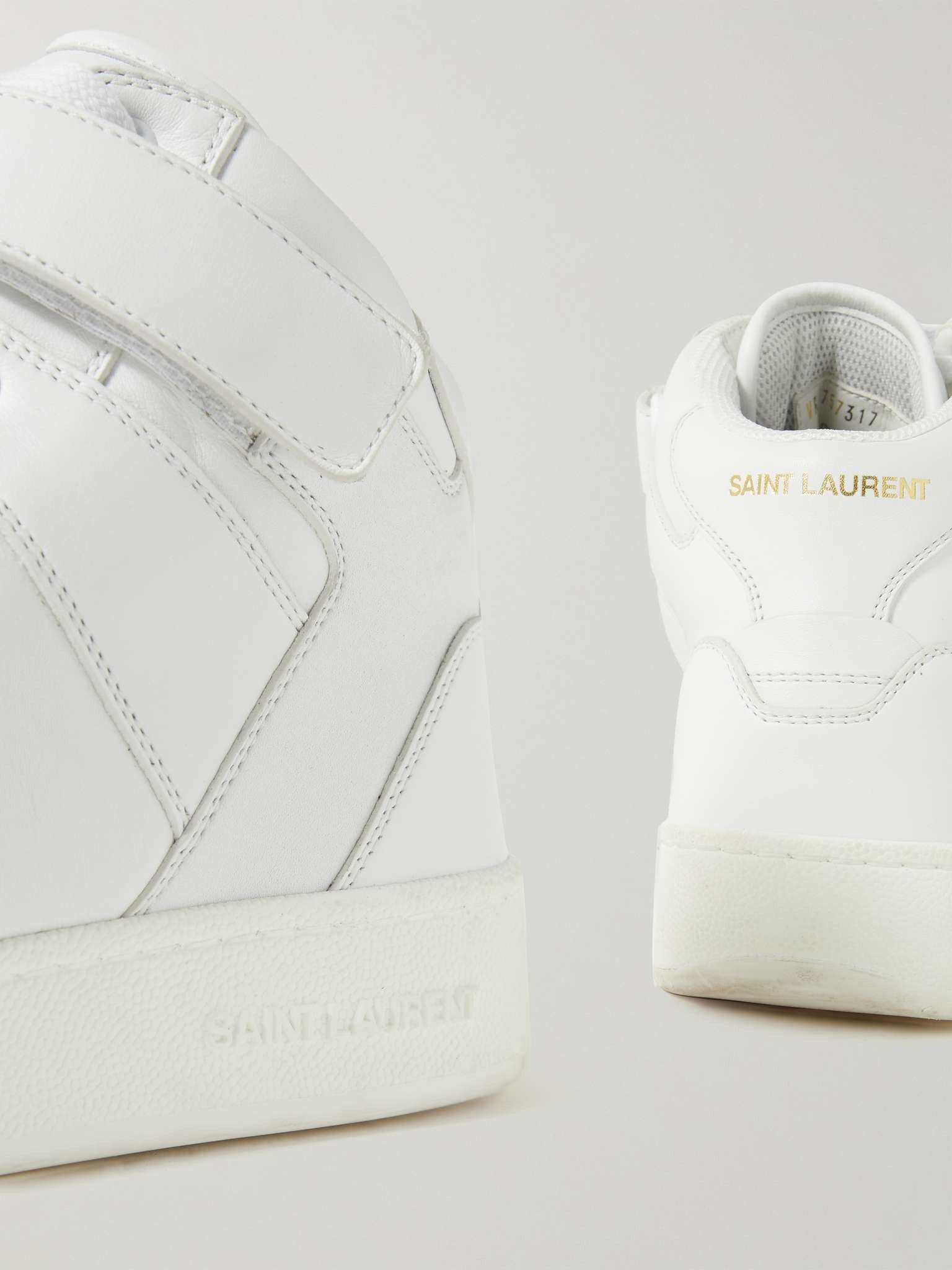 Saint Laurent Paris o1tr1nto0725 Lax Sneakers in Washed-Out Effect Leather White Size US 10 / EU 43 - 5 Thumbnail