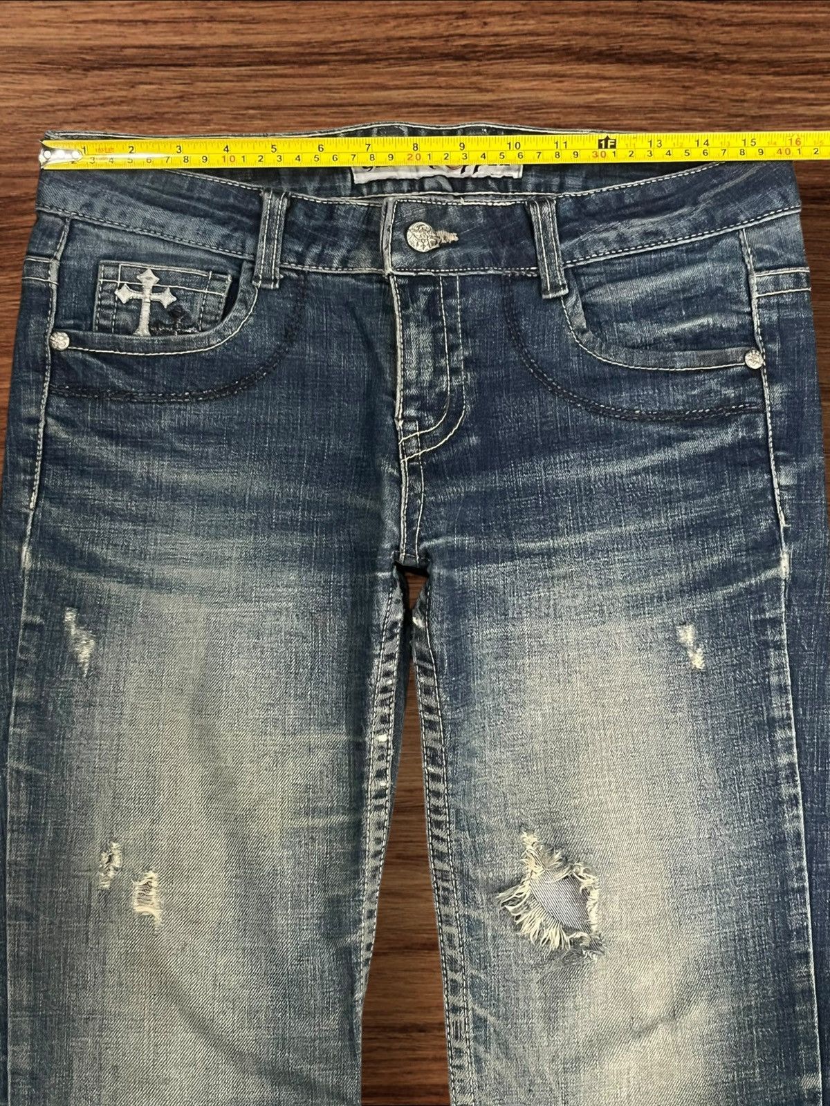Ed Hardy ⚡️Insane⚡️Grashopper Skull Trinity Embroidered Rip Flare Jeans Size US 29 - 15 Thumbnail