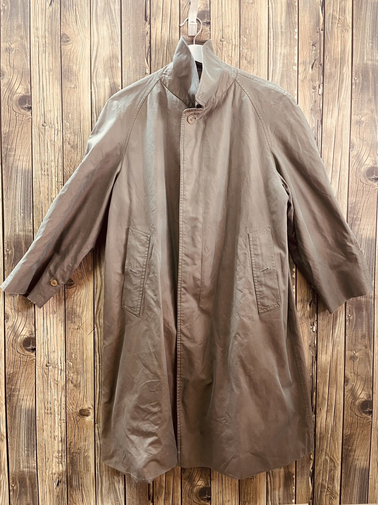 Burberry × Vintage Vintage Burberrys trench coat Size US S / EU 44-46 / 1 - 1 Thumbnail