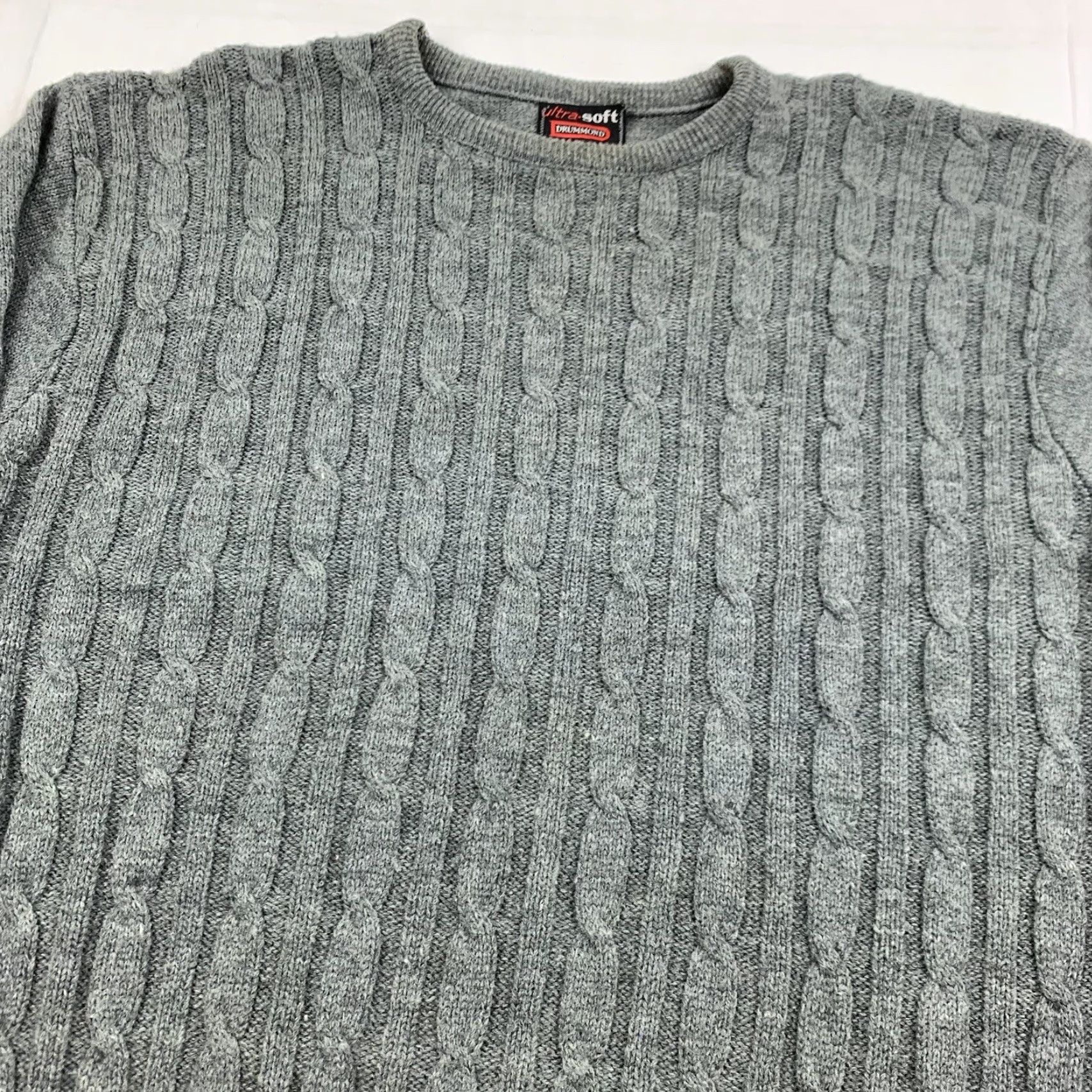 Vintage VINTAGE Drummond Sweater Mens Pullover Knit Gray 90s Large Crew Neck Long Sleeve Ultra Soft 100% Knit Texture Vintage 90s Size US L / EU 52-54 / 3 - 2 Thumbnail