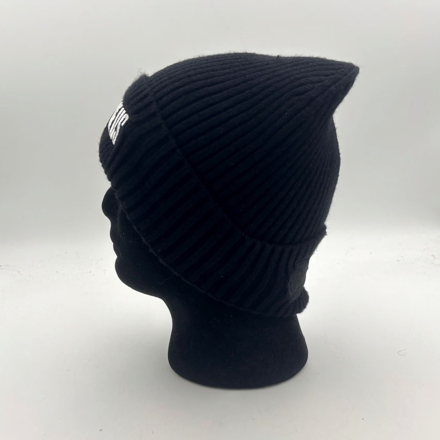 Vintage NWOT The Last of Us Beanie Cap Hat WB 100 HBO Exclusive Promo Pedro Pascal Black One Size Mens Size ONE SIZE - 4 Thumbnail