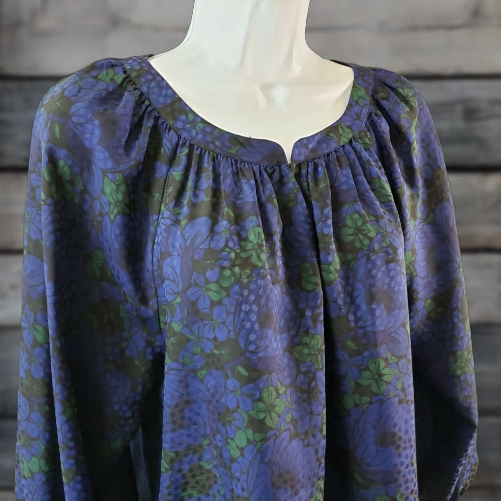 Ann Taylor Ann Taylor Womens Blouse Sz Small Blue Green Floral 3/4 Sleeve Size S / US 4 / IT 40 - 1 Thumbnail