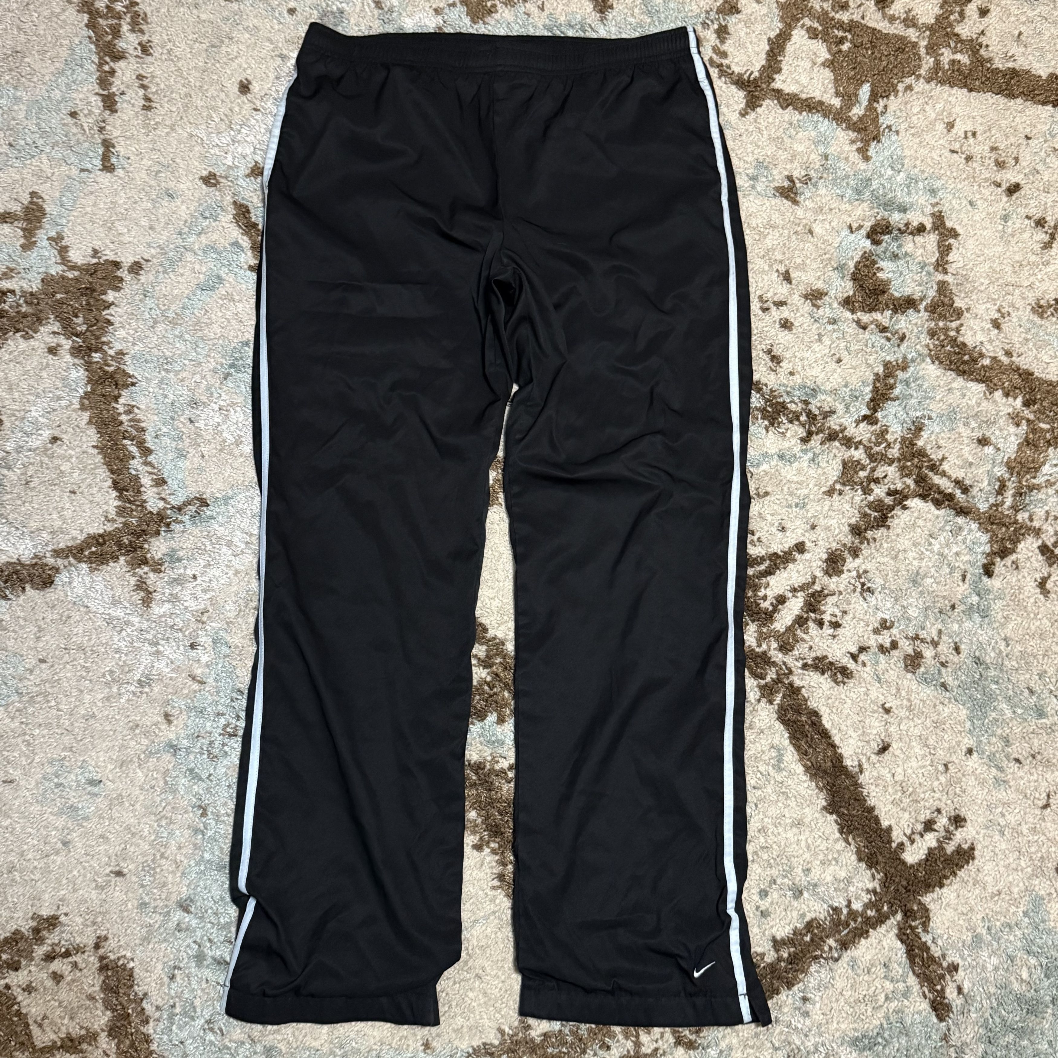 Nike Nike Black Track Pants Size Large Black/White Y2K Size US 34 / EU 50 - 1 Thumbnail