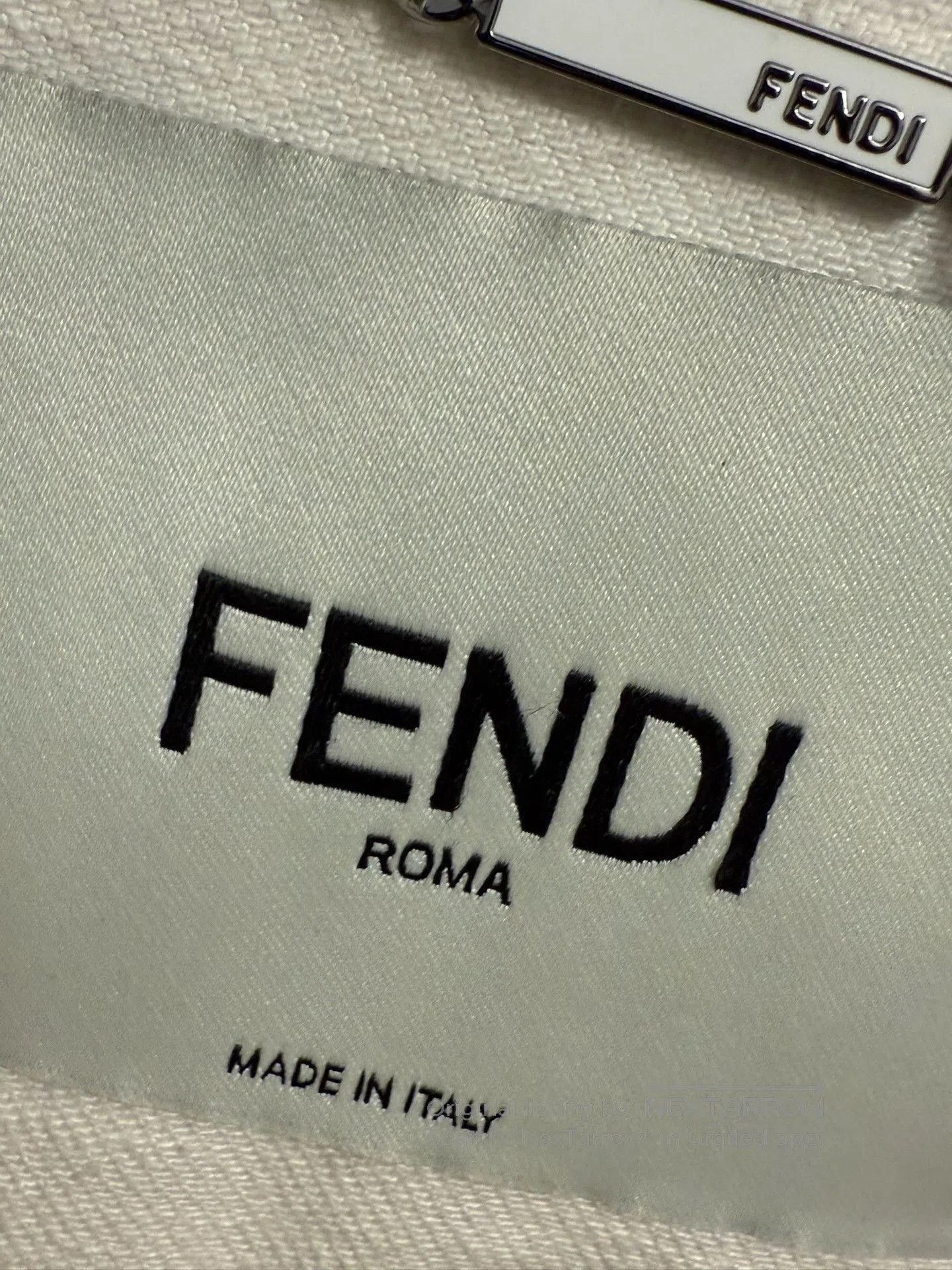 Fendi Fendi Denim Jacket Short Design. Size M / US 6-8 / IT 42-44 - 5 Thumbnail