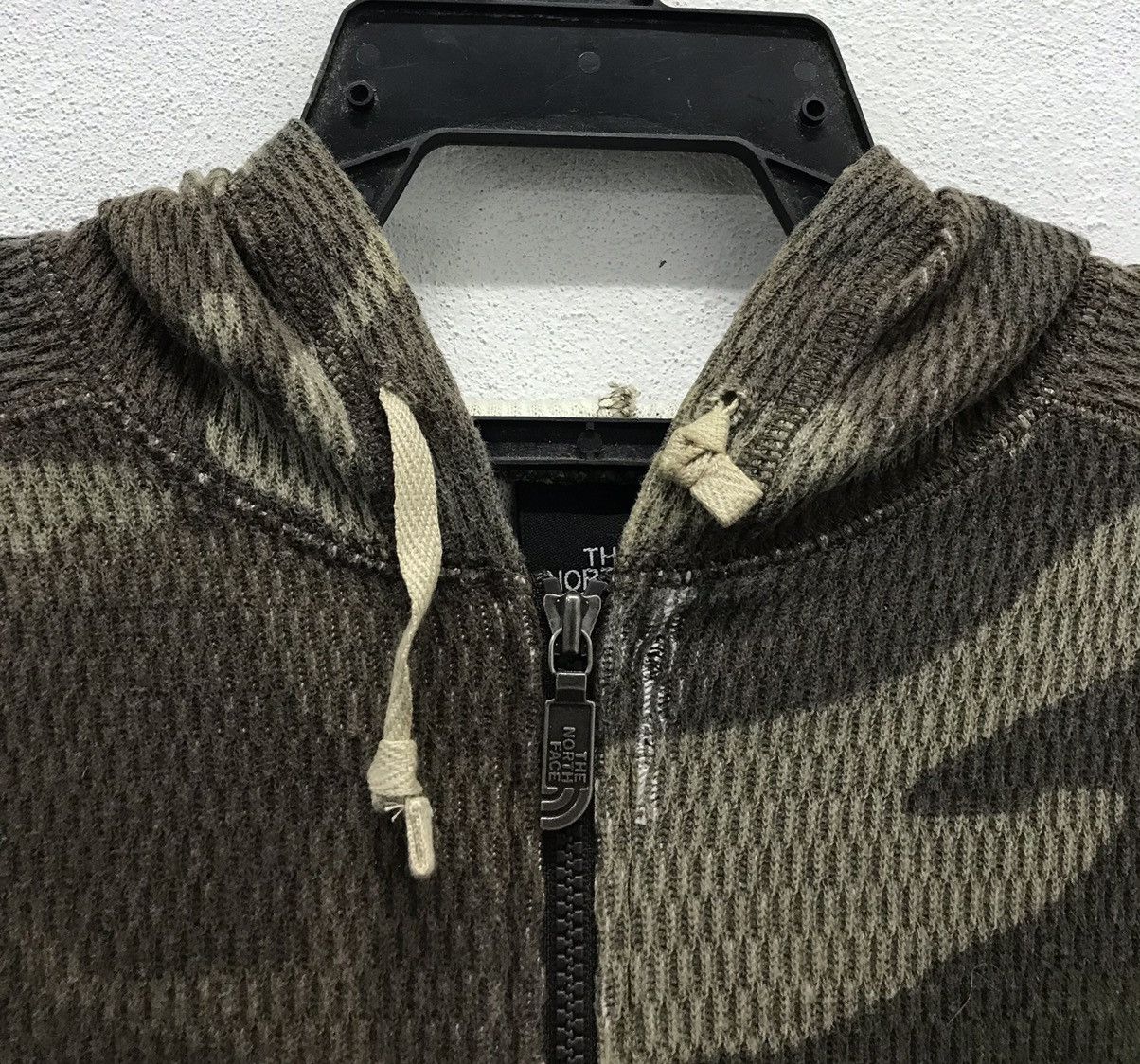 The North Face × Vintage Vintage The North Face Jacket Hoodie Size US L / EU 52-54 / 3 - 3 Thumbnail