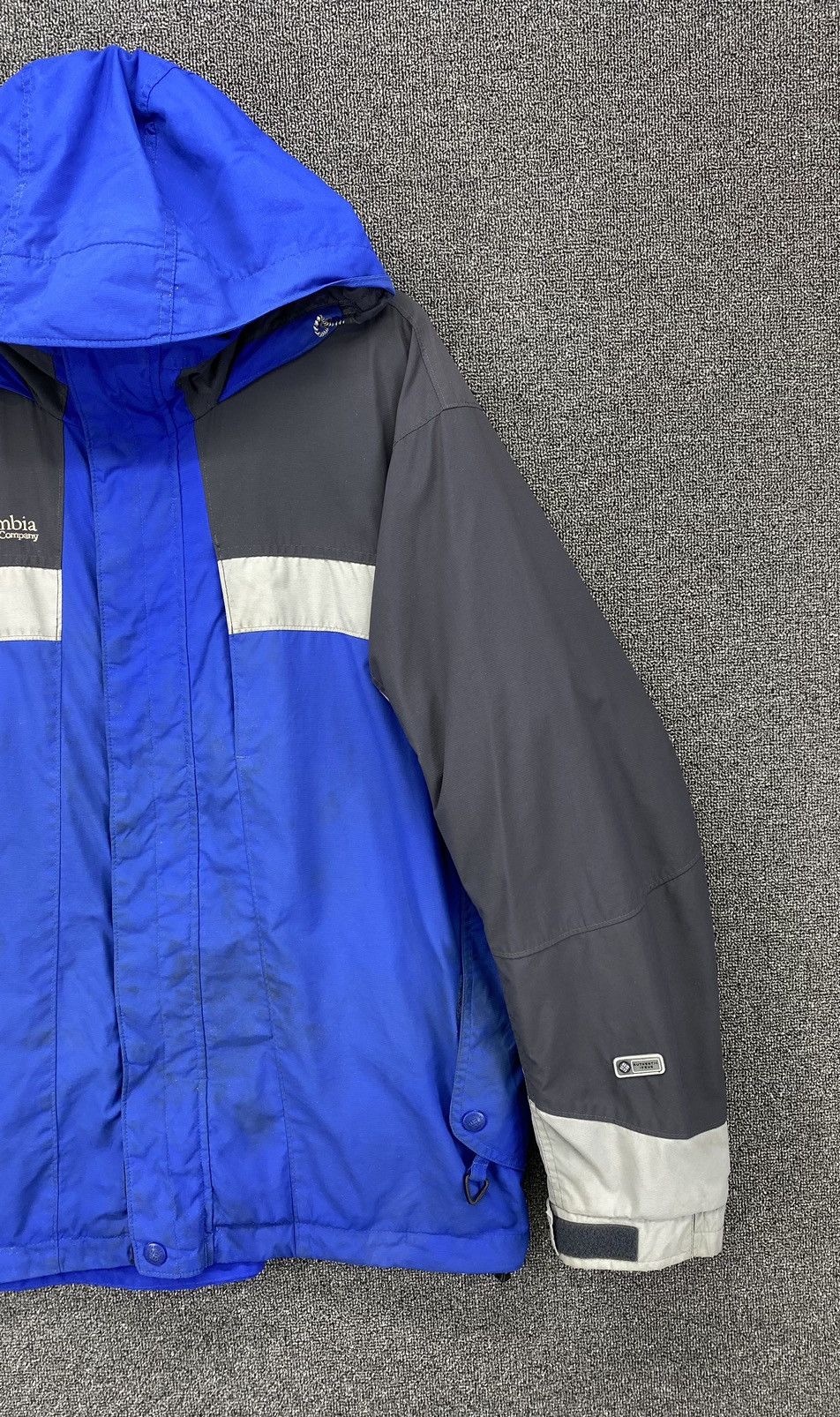 Columbia Vintage Columbia Hooded Light Jacket Size US L / EU 52-54 / 3 - 4 Thumbnail