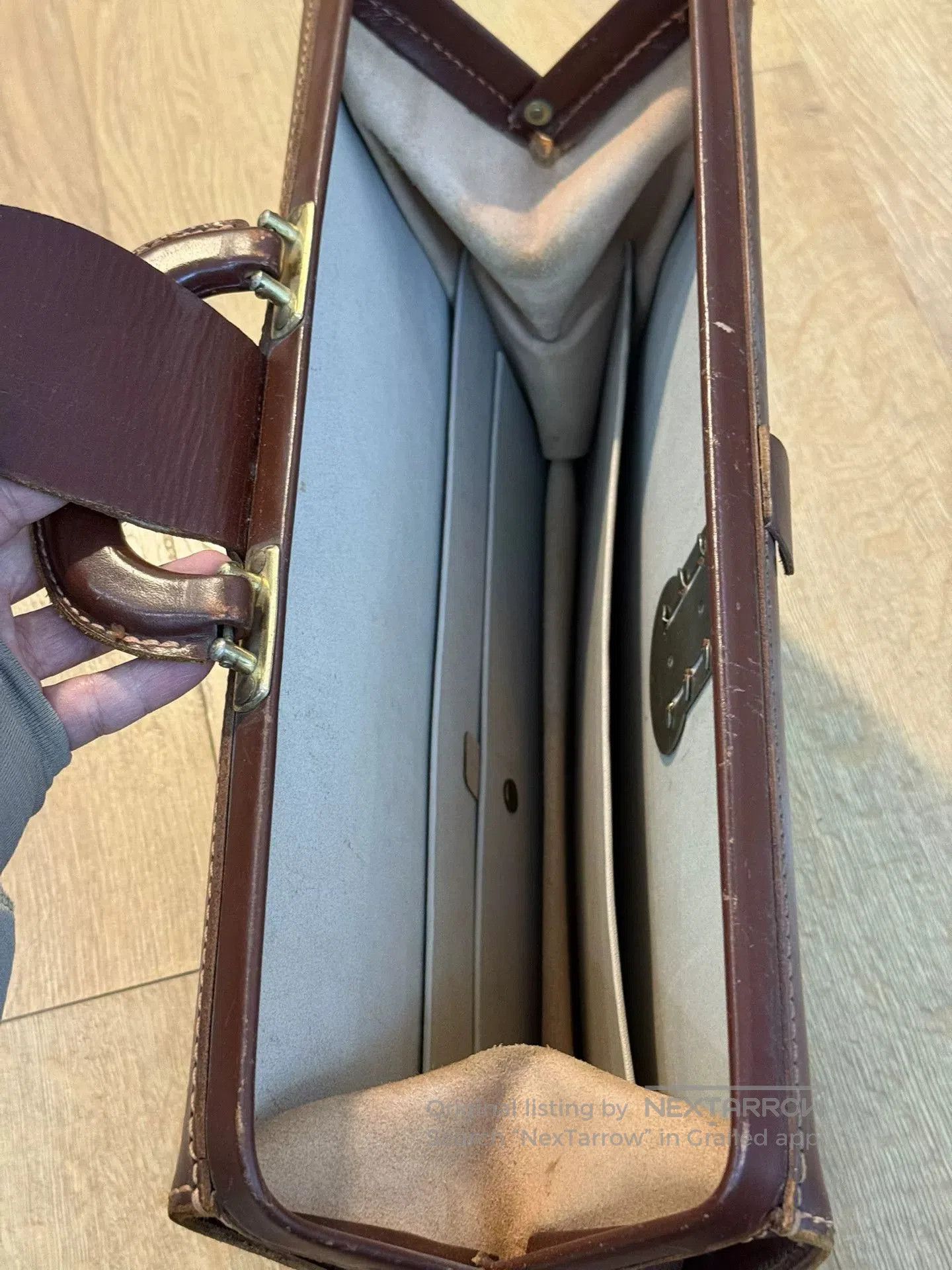 Other London Vintage British Handmade Leather Briefcase. Size ONE SIZE - 8 Thumbnail