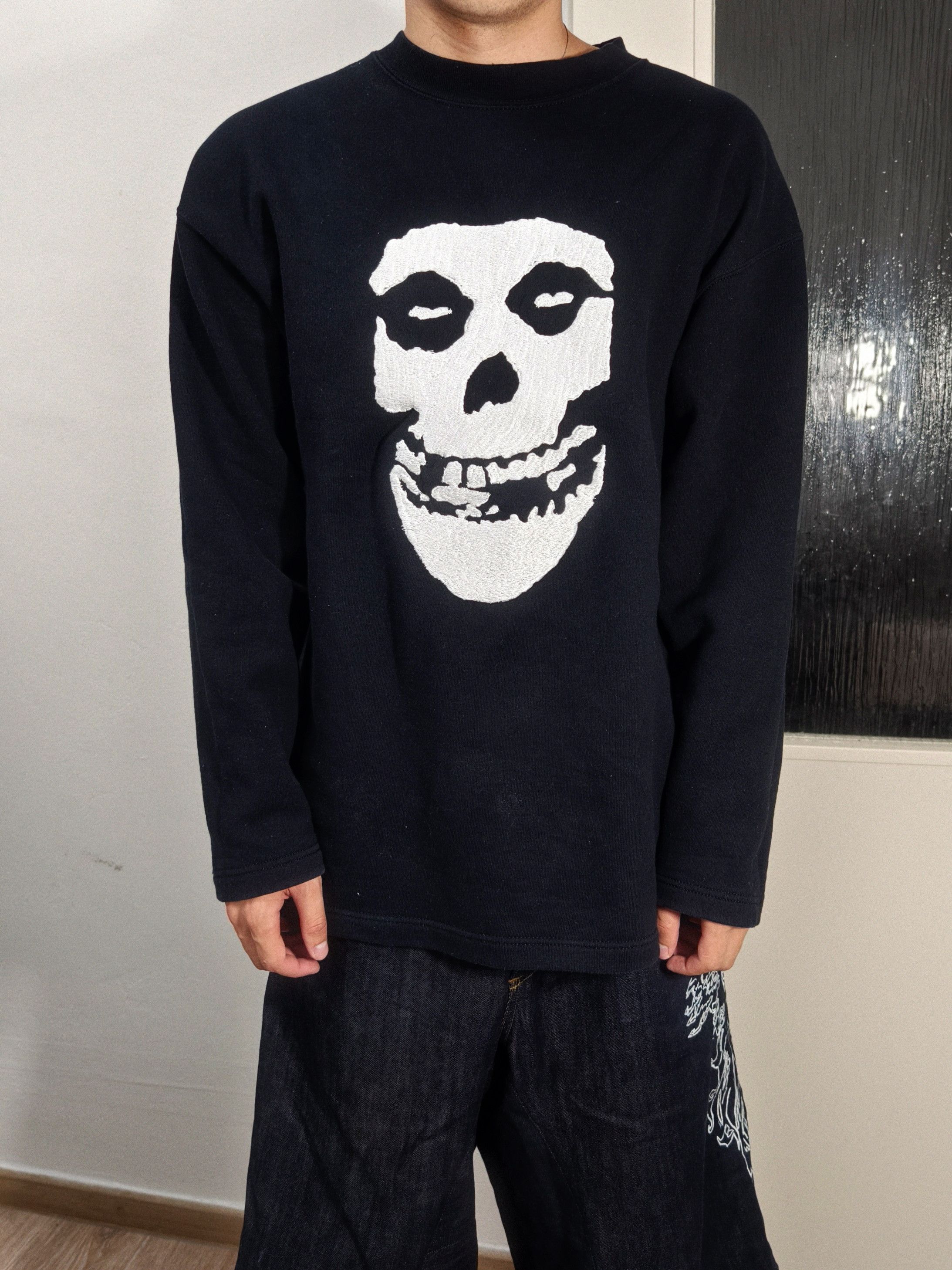 Other Handmade misfits embroidery sweathsirt Size US L / EU 52-54 / 3 - 1 Thumbnail