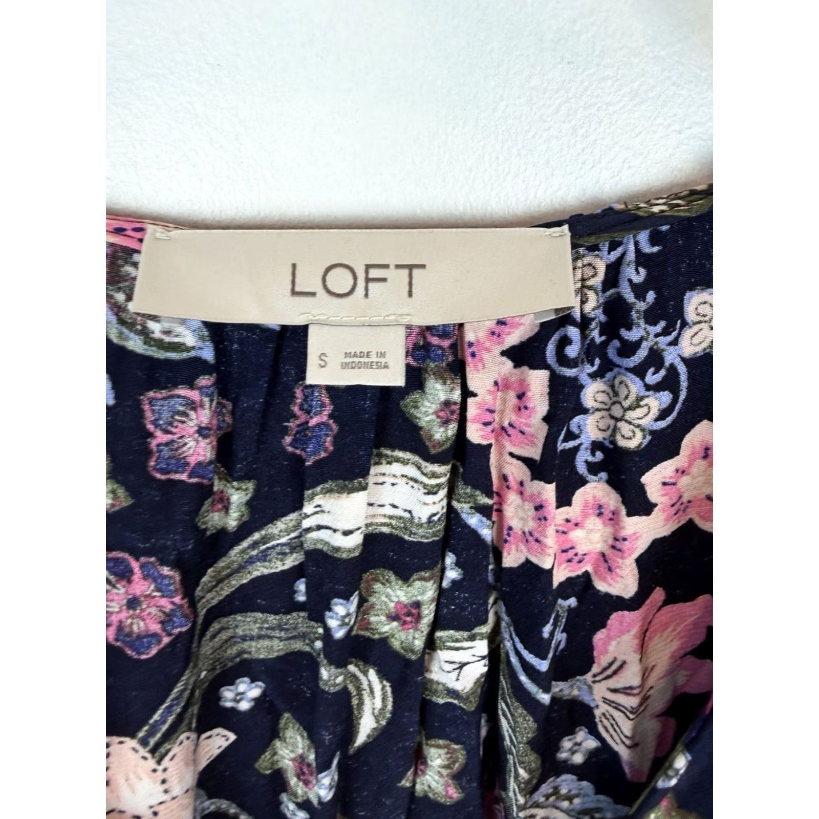 Loft LOFT Maxi Dress Womens Small Navy Blue Pink Floral Tiered Peasant Boho Prairie Size S / US 4 / IT 40 - 3 Thumbnail