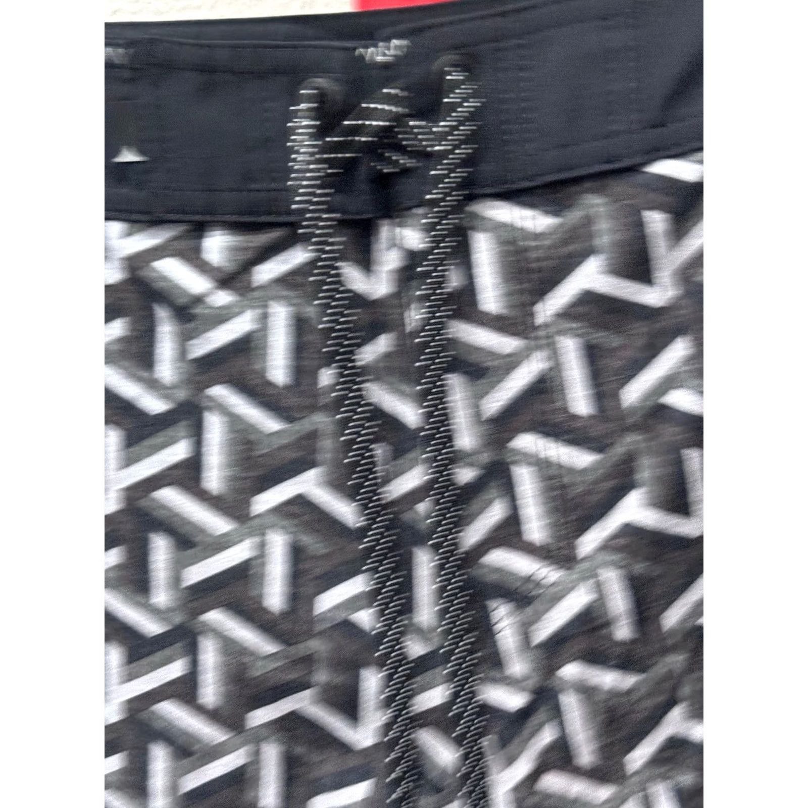 Quiksilver Quiksilver Geometric Board Shorts Size 34 Mens Multicolor Size US 34 / EU 50 - 5 Thumbnail