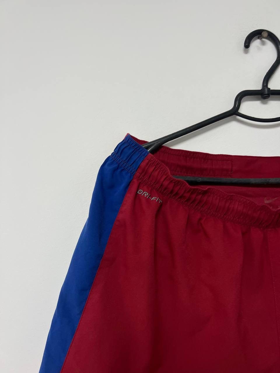 Nike Barcelona 2010/2011 Home Football Shorts Soccer Kit Nike L Size US 36 / EU 52 - 9 Thumbnail