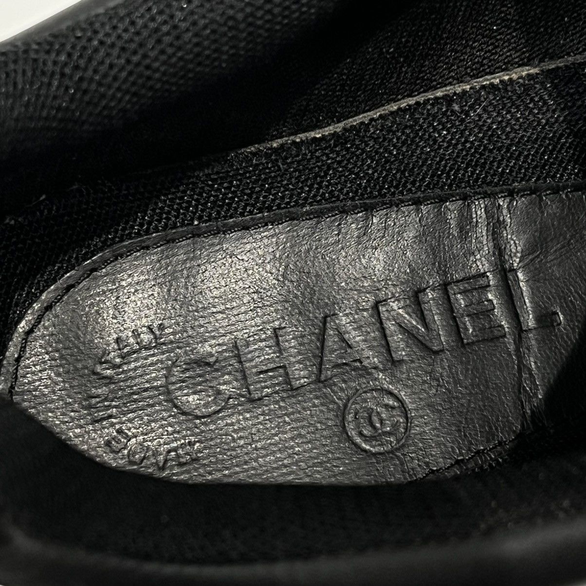 Chanel Chanel Sneakers Black/White (W) Size US 7 / IT 37 - 13 Thumbnail
