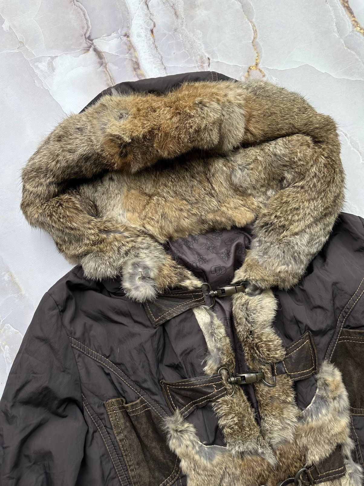 Japanese Brand Vintage Jacket With Fur Size L / US 10 / IT 46 - 2 Thumbnail