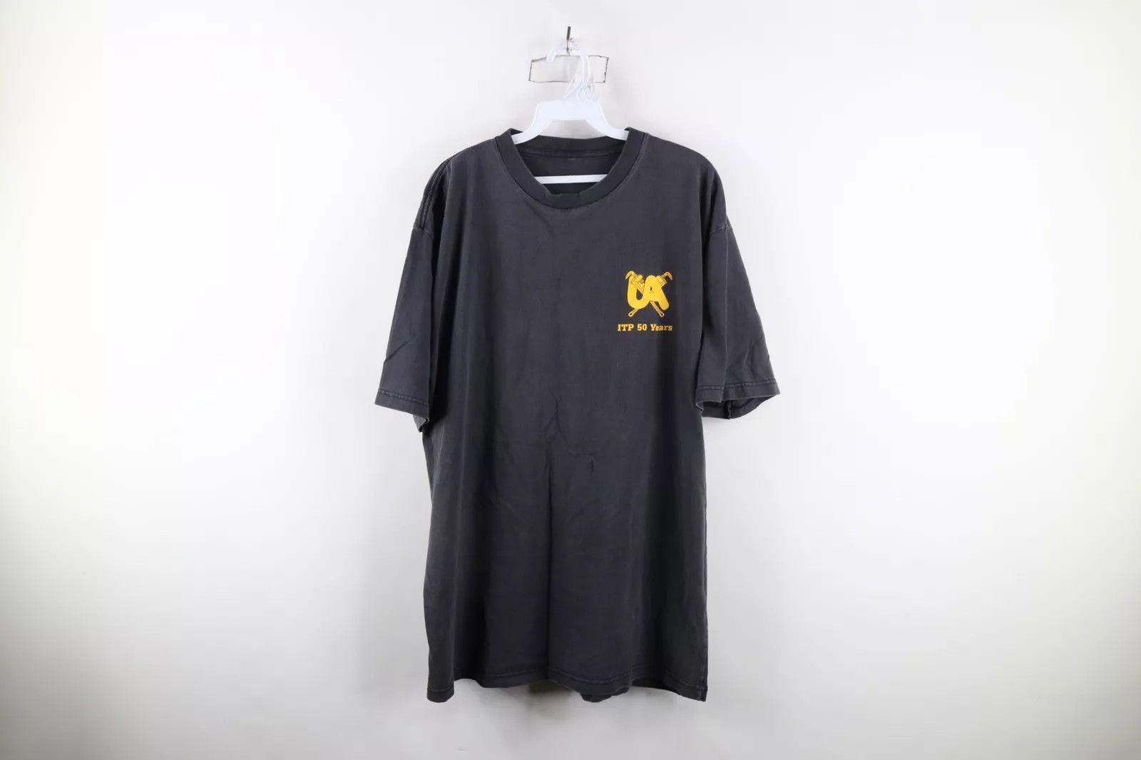 Vintage Vintage Y2K 2003 Pipefitters Short Sleeve T-Shirt Black USA Size US XL / EU 56 / 4 - 1 Thumbnail