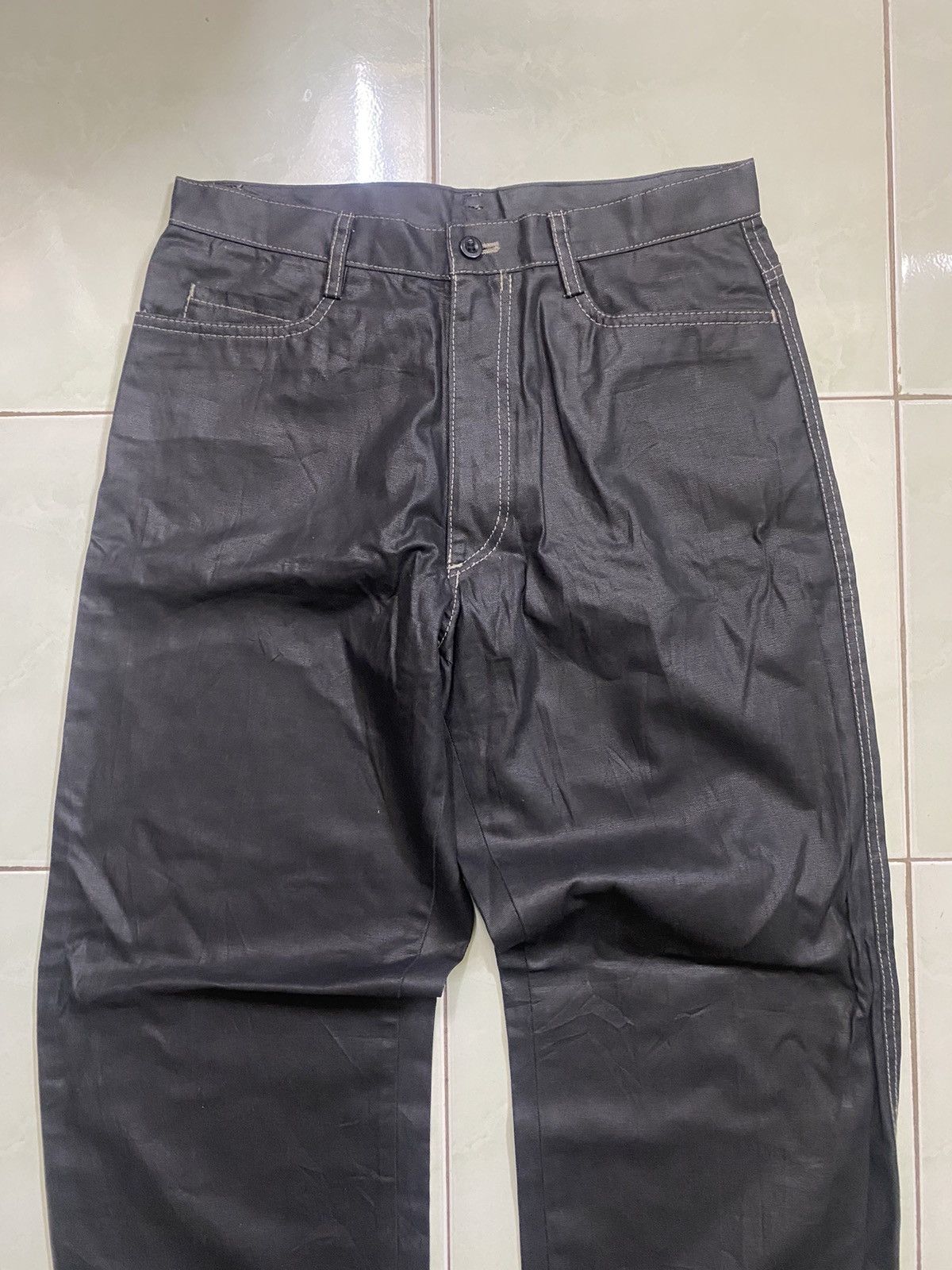 Japanese Brand Waxed Coated Yohji Yamamoto Pants Size US 30 / EU 46 - 3 Thumbnail