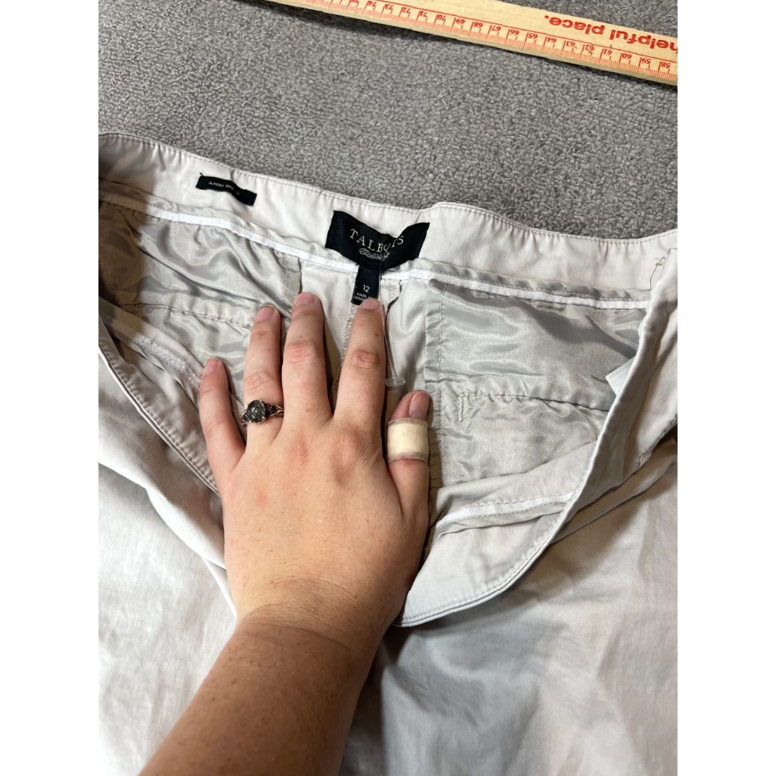 Talbots Talbots Pants Womens Size 12 Khaki Beige Khakis Business Pockets Stretch Regular Leisure Women Talbots Pants 12 Khaki Beige Regular Womenfas Size 34" / US 12 / IT 48 - 4 Thumbnail