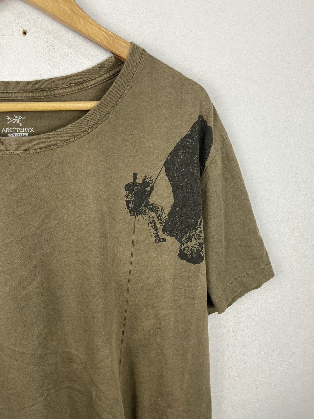 Arc'teryx Archeryx Leaf Hiking Climb Mountain Rare Tee Size US XXL / EU 58 / 5 - 5 Thumbnail