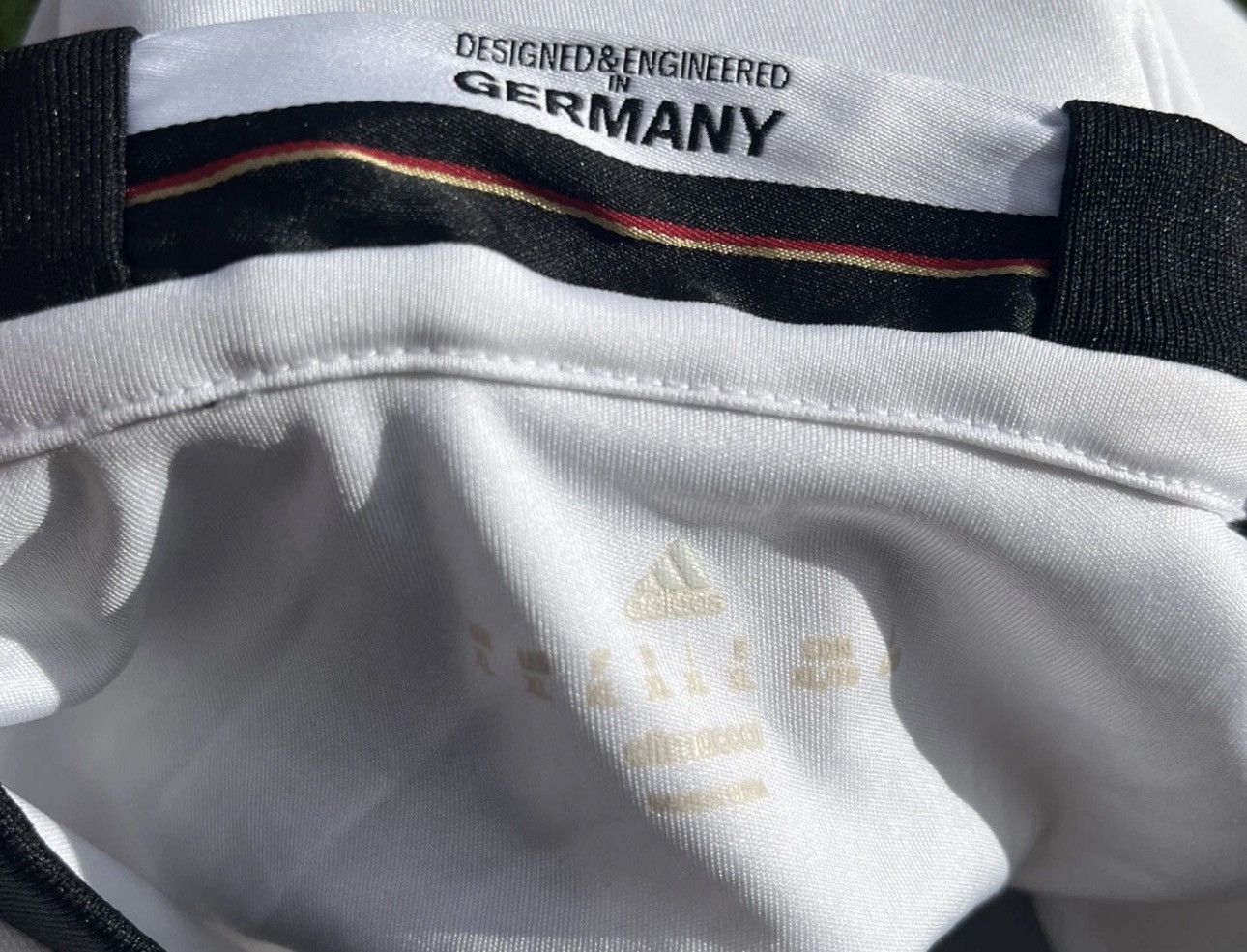 Adidas Jersey ozil germany Size US XL / EU 56 / 4 - 13 Thumbnail