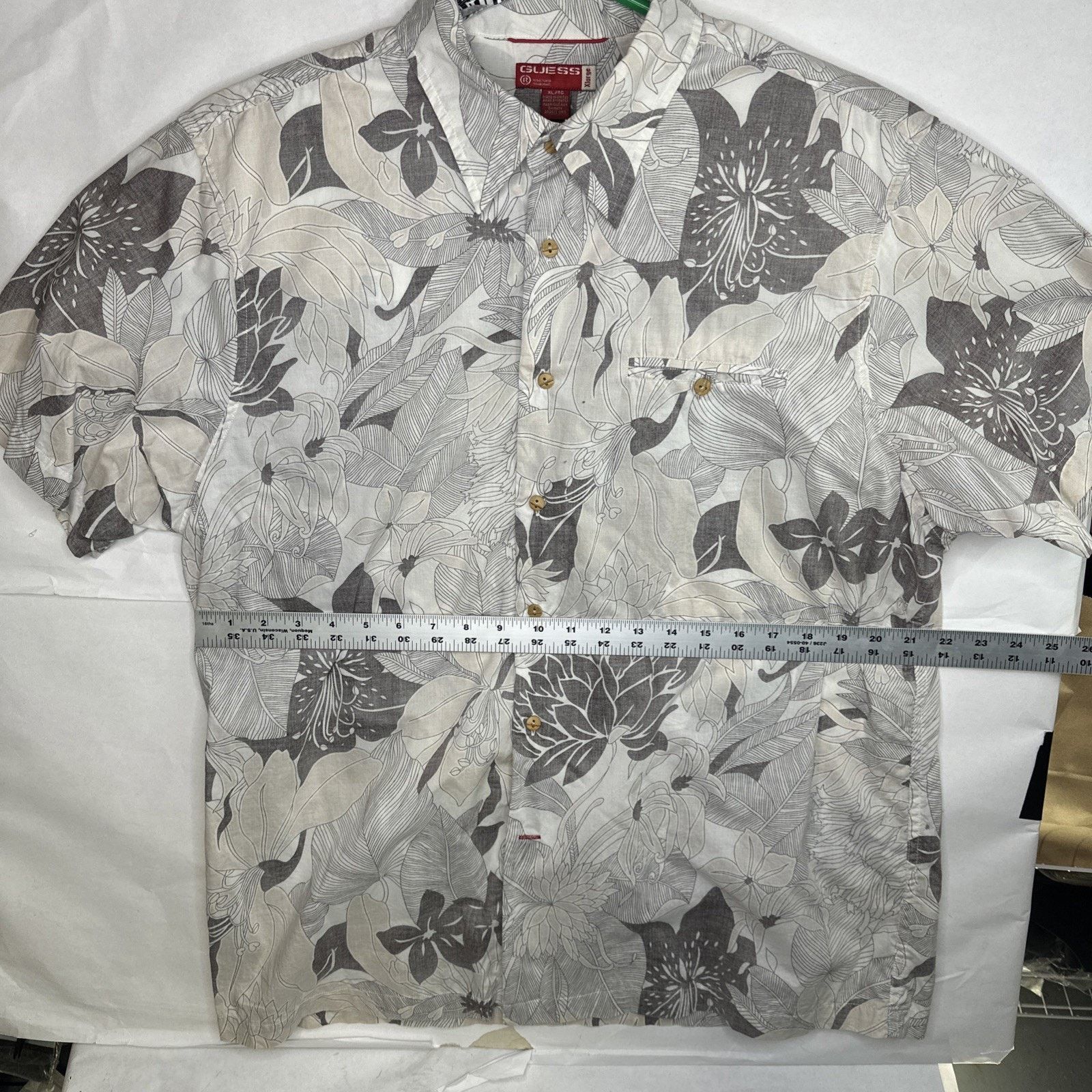 Guess Guess Men's Vintage Flower Dress Shirt Size XL Size US XL / EU 56 / 4 - 2 Thumbnail