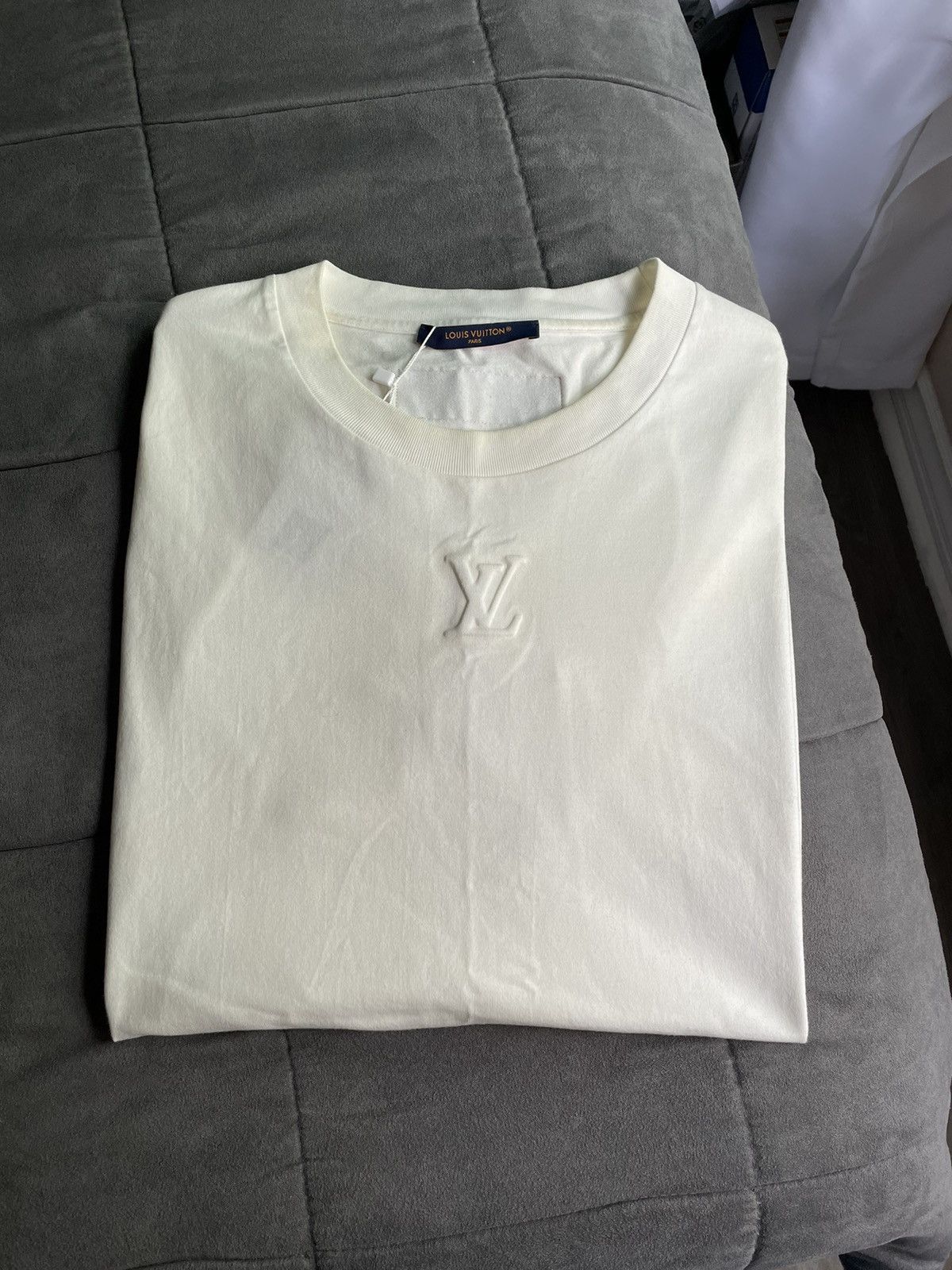 image of Louis Vuitton White Embossed T Shirt, Men's (Size 2XL)