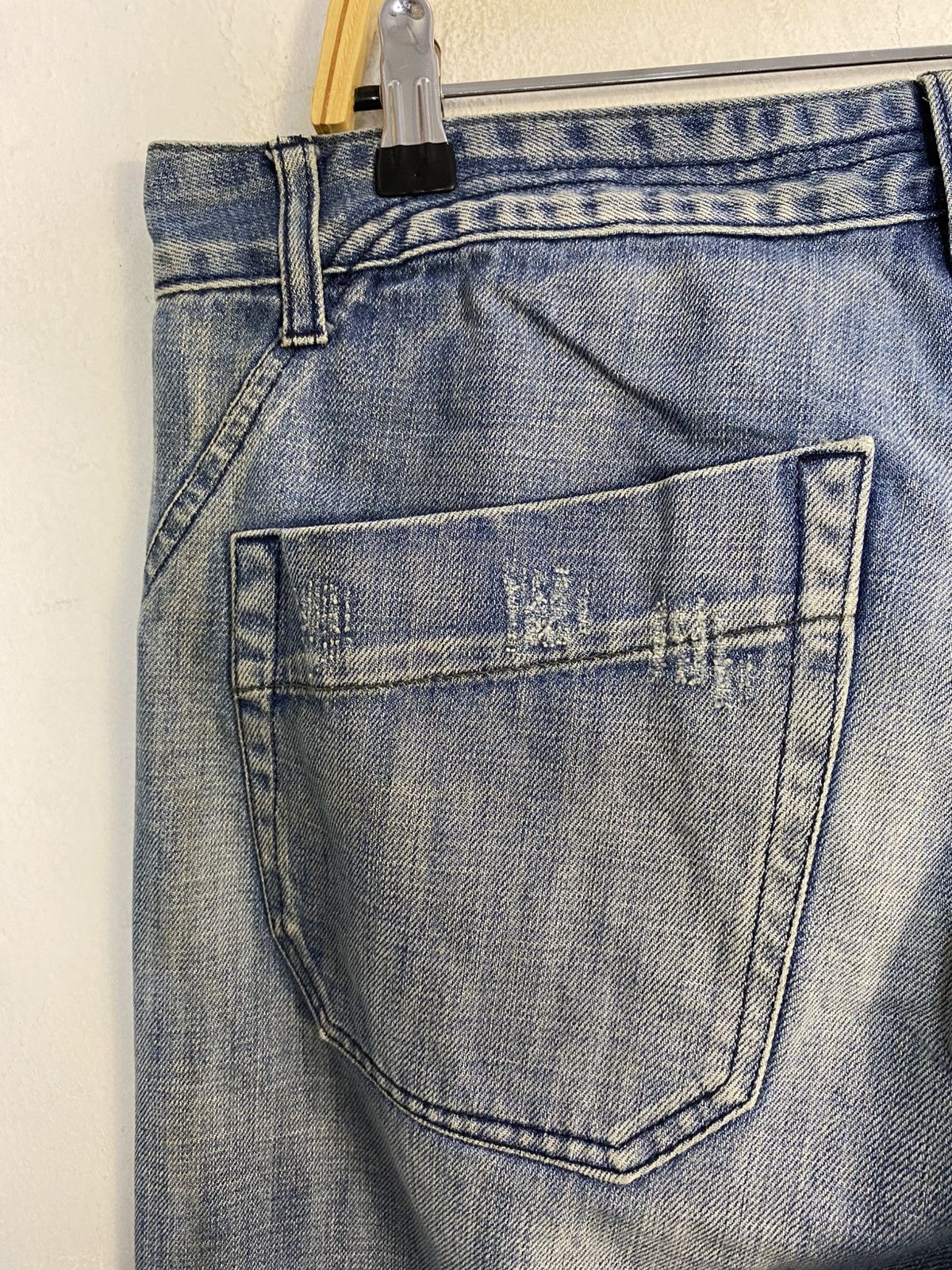 Dsquared2 Dsquared2 Distressed Indigo Denim Jeans Straight Cut Size 34 Size US 34 / EU 50 - 11 Thumbnail