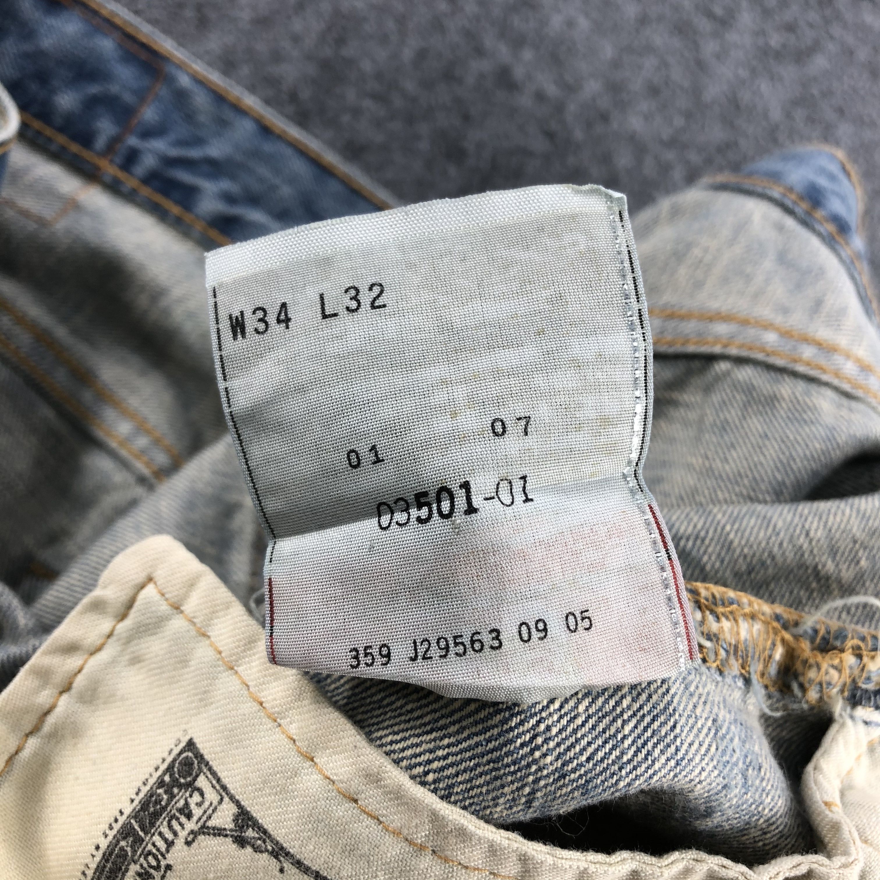 Levi's Vintage Levis 501 Jeans Stone Washed Distressed Denim KJ399 Size US 34 / EU 50 - 10 Thumbnail