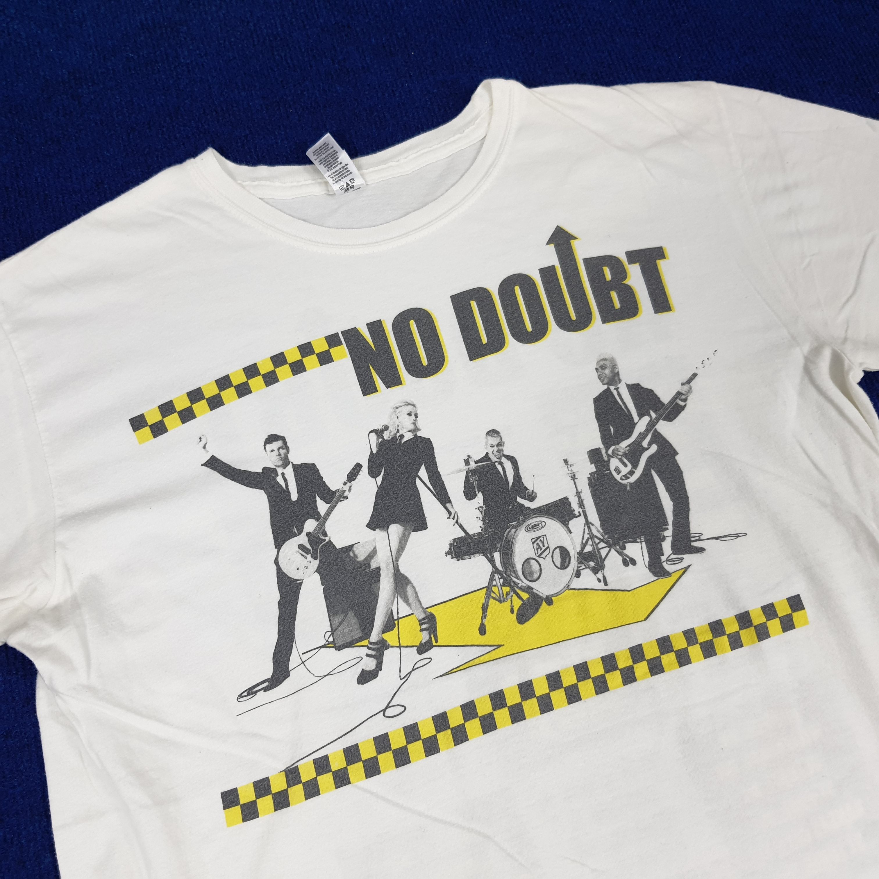 Band Tees × Vintage Vintage No Doubt Band North American Tour Summer 2009 Tshirt Size US M / EU 48-50 / 2 - 2 Thumbnail