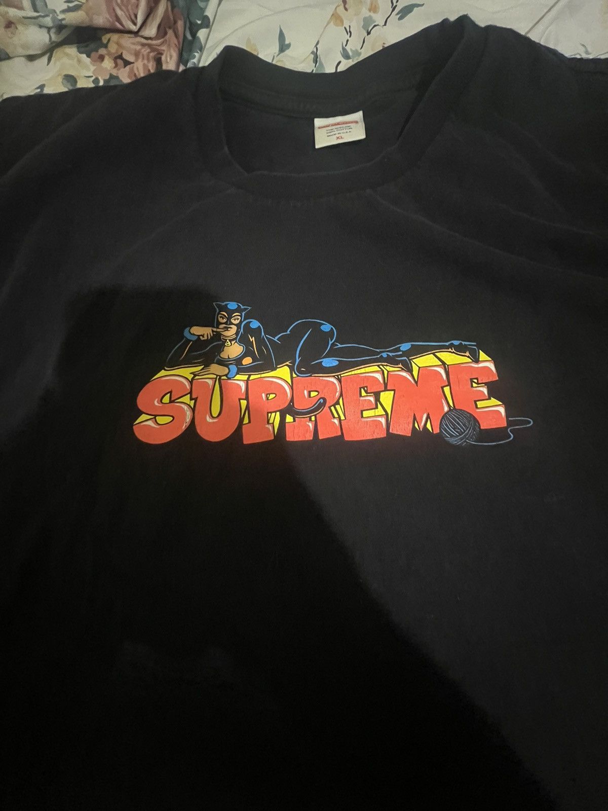 XL catwoman Supreme tee